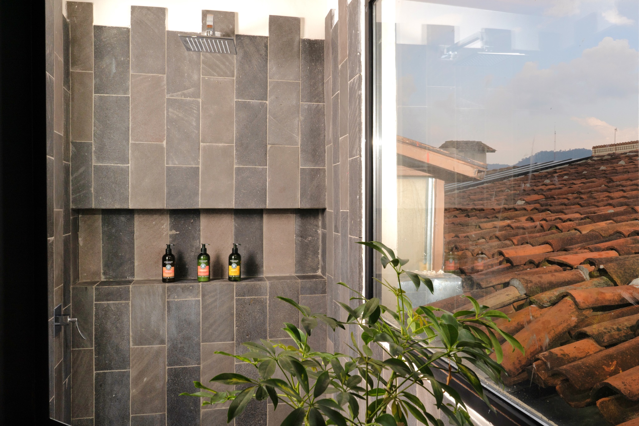 Suite Deluxe with Balcony