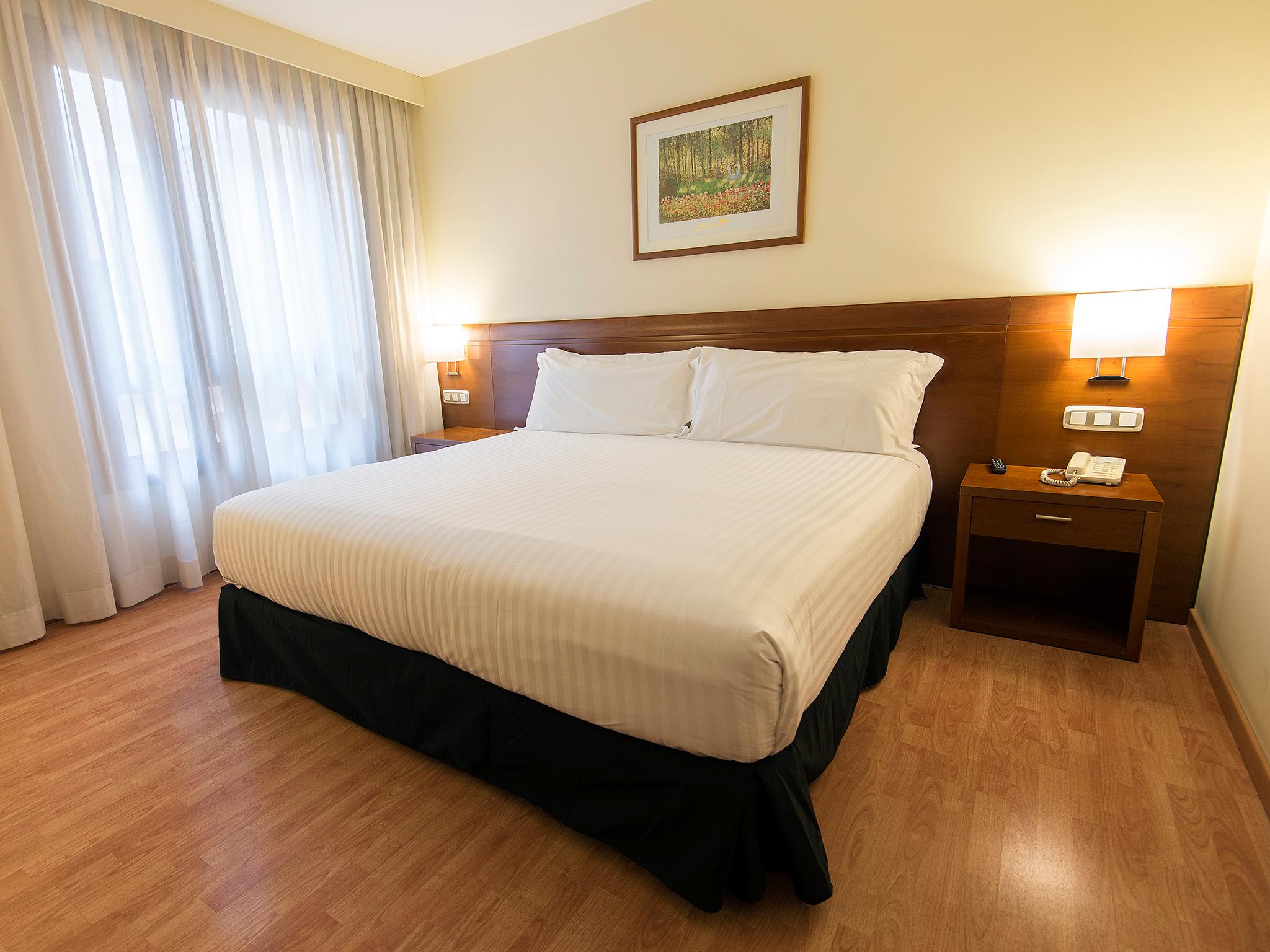 Double or Twin Deluxe