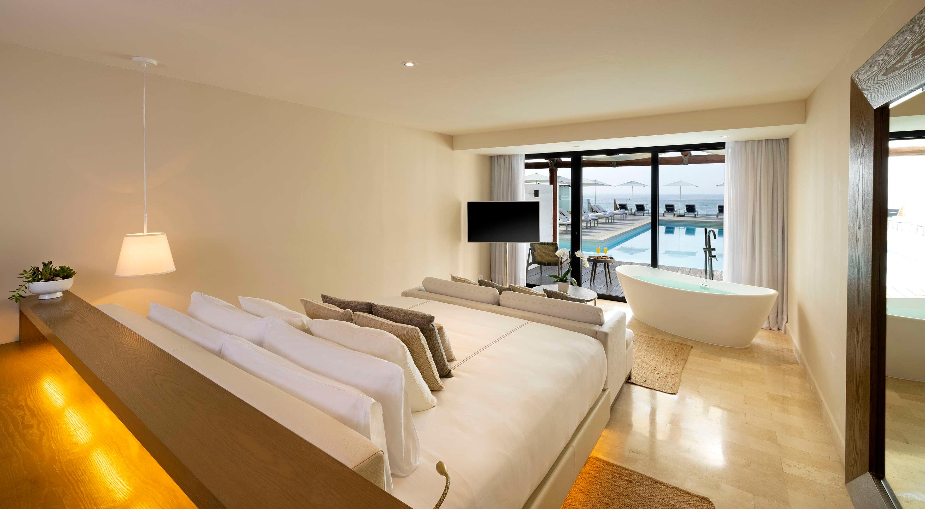 Suite Ocean Front