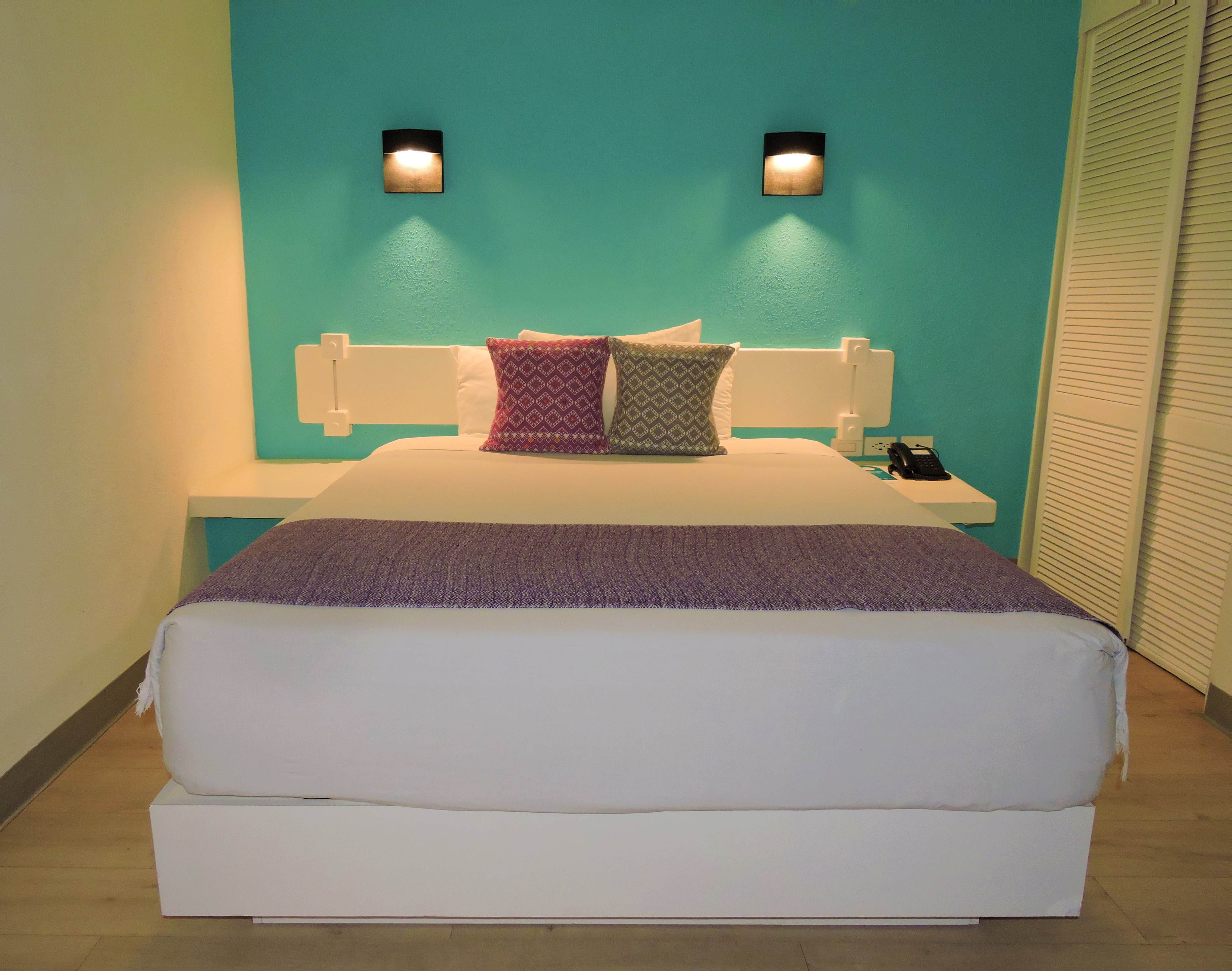 Junior Suite Sea View King Bed