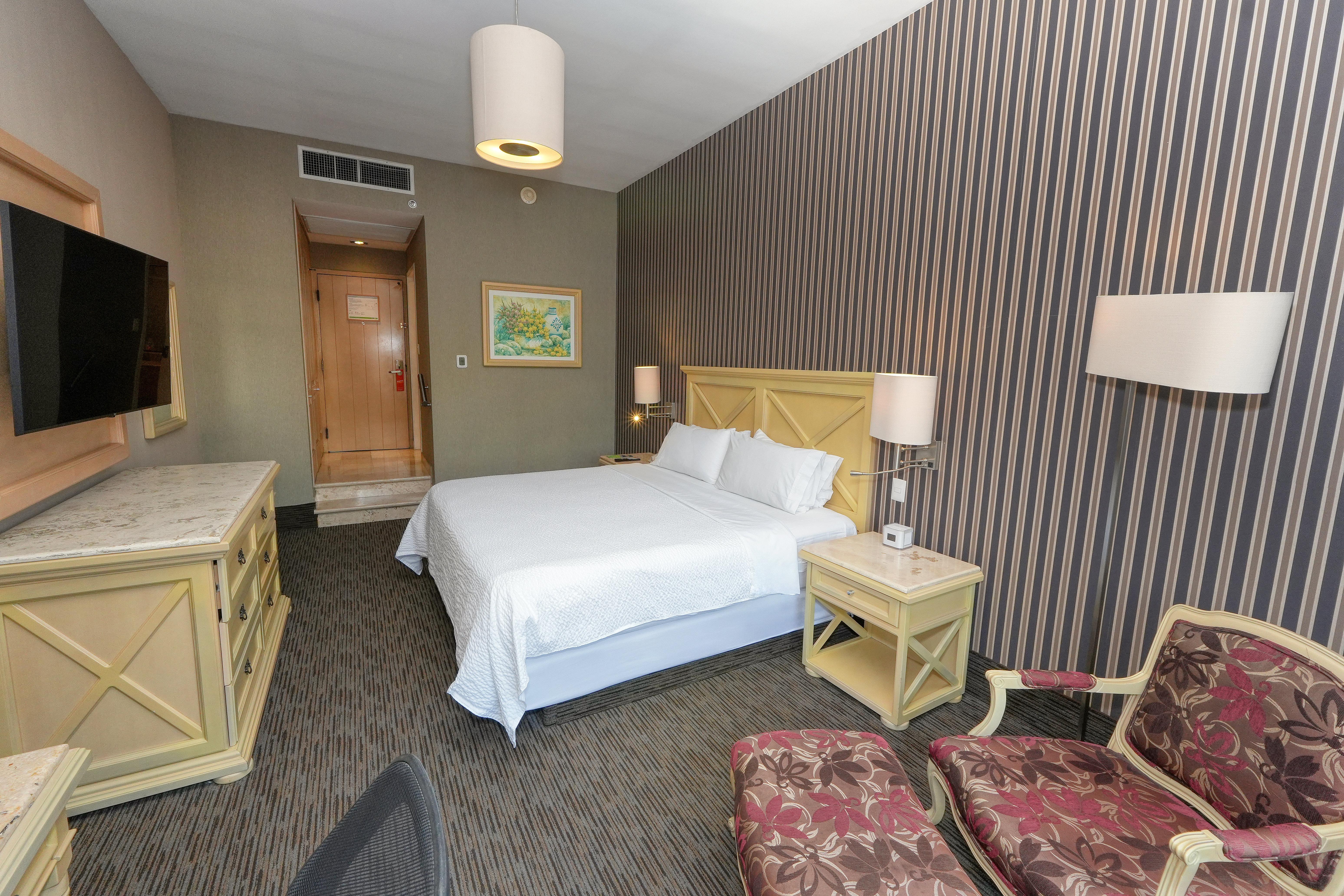 Double King Size Bed