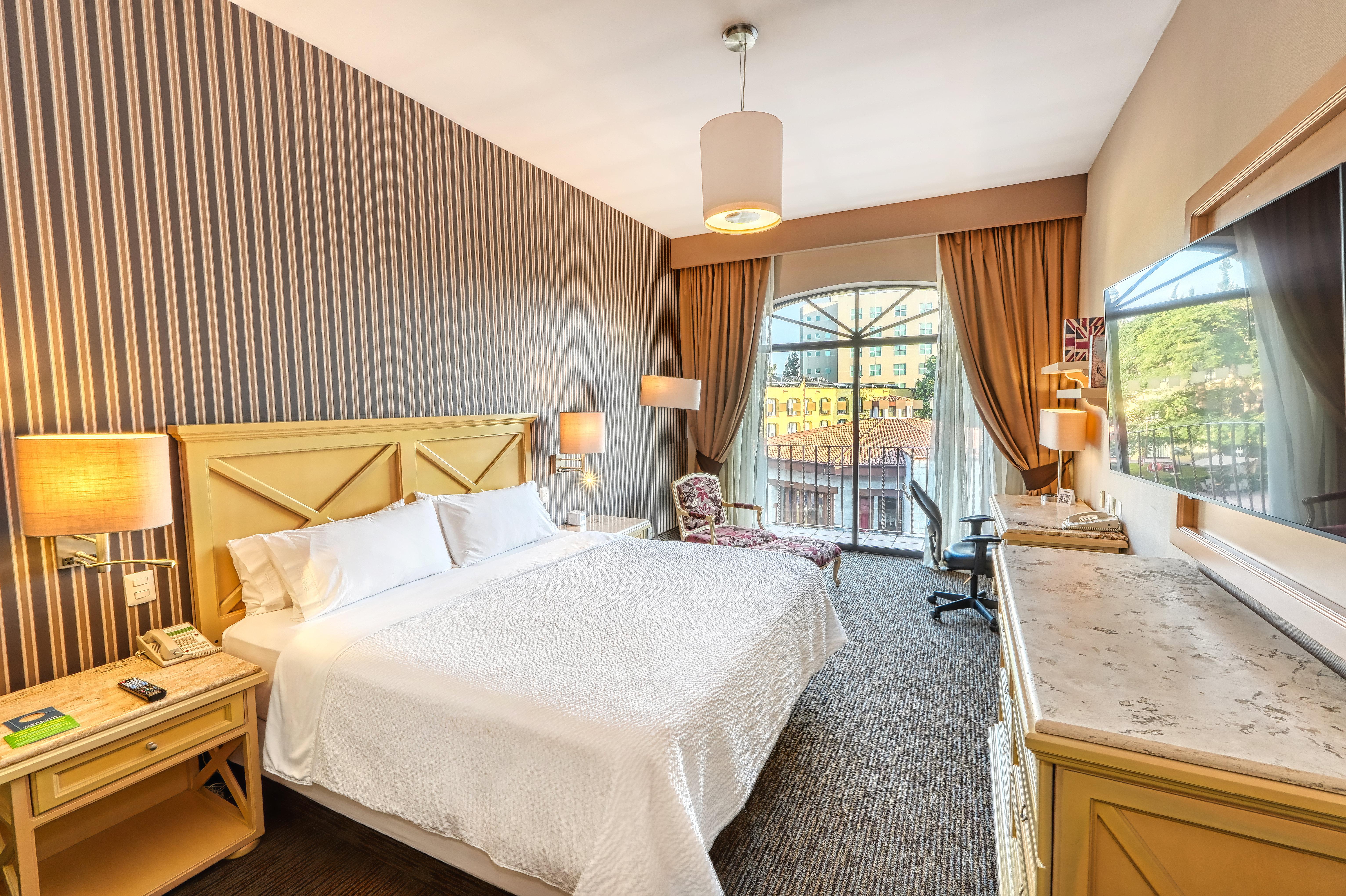 Double King Size Bed