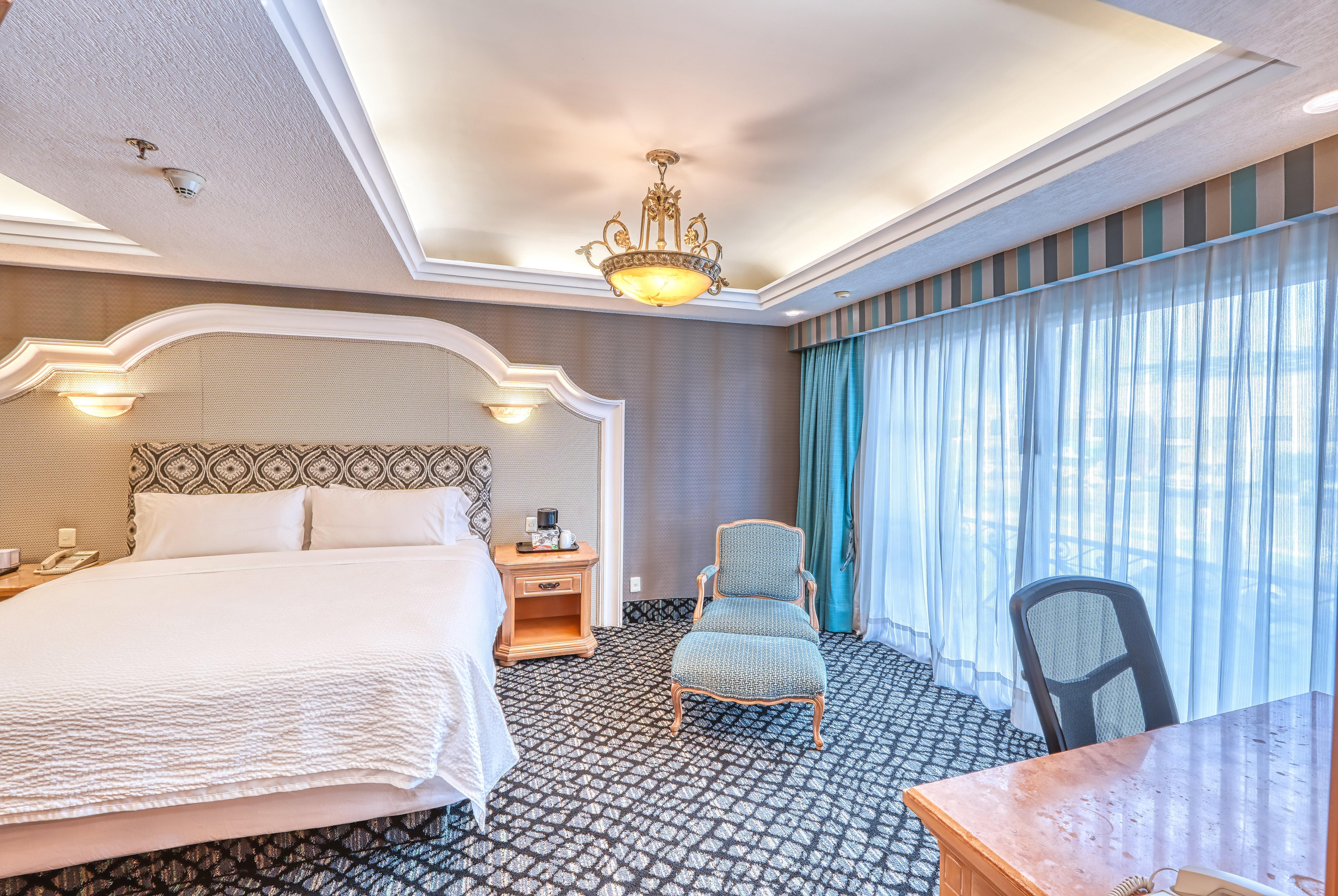 Double Premium King Bed