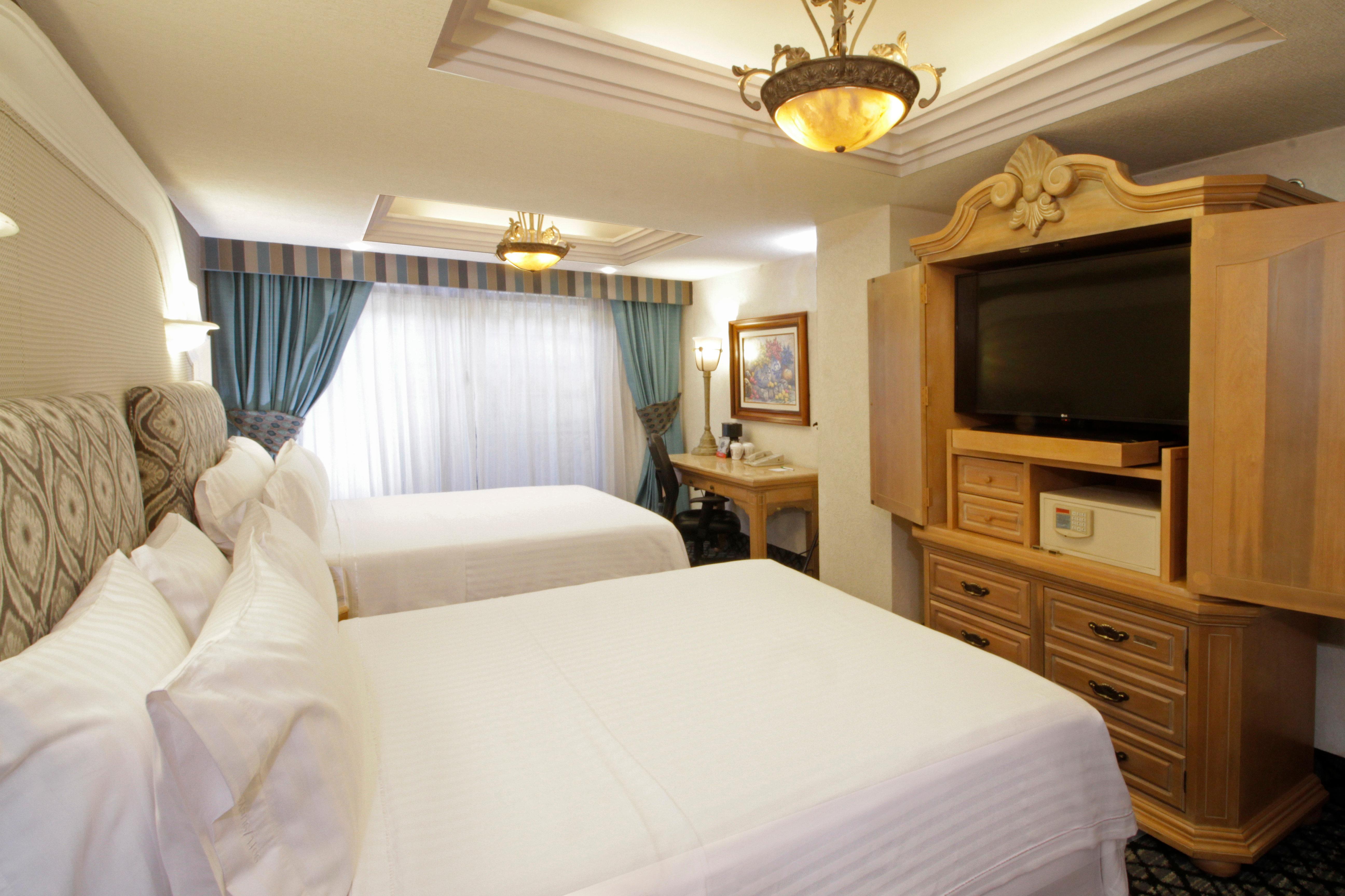 Double Executive Two Queen Beds