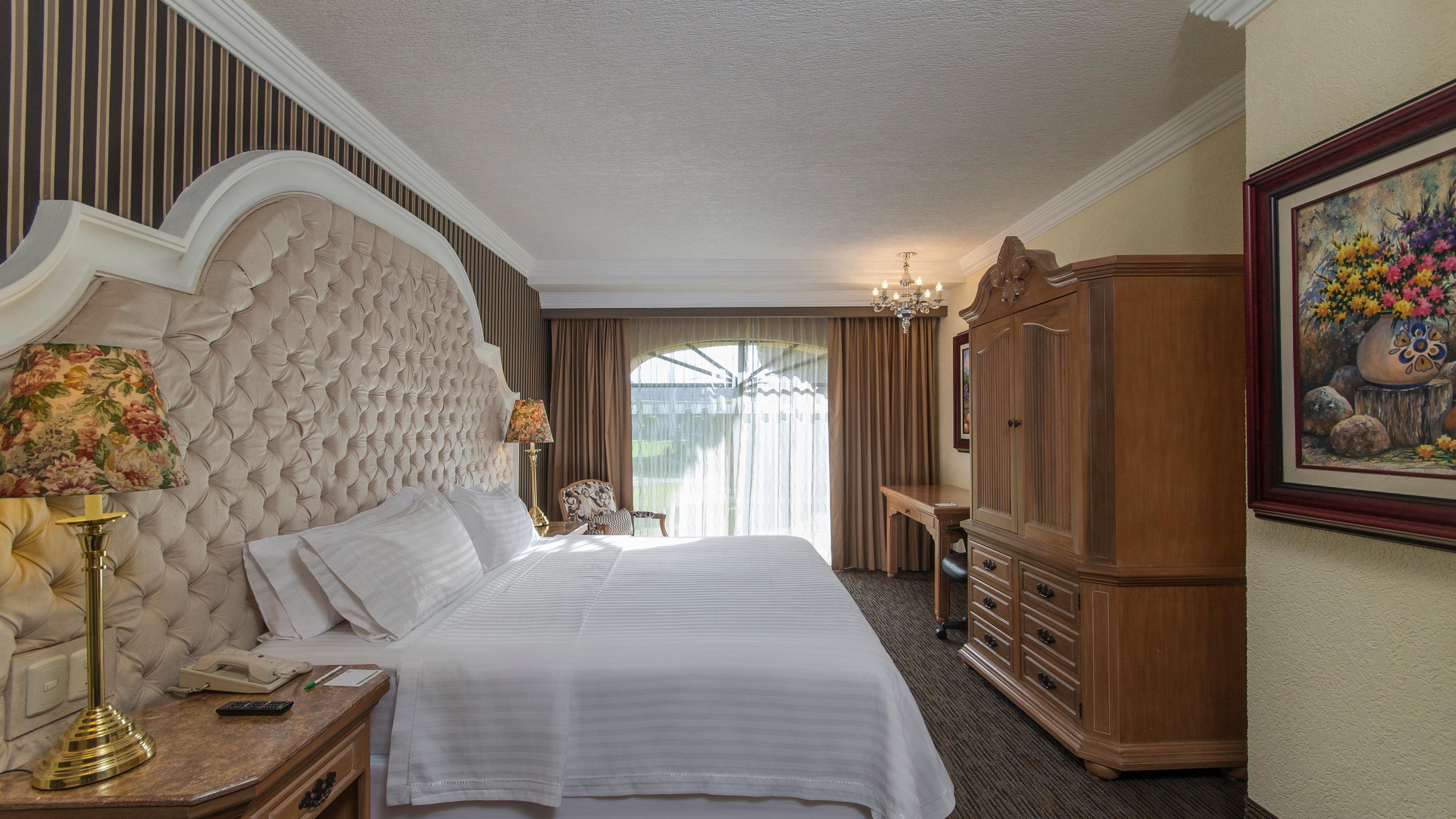 Suite King Bed Non Smoking