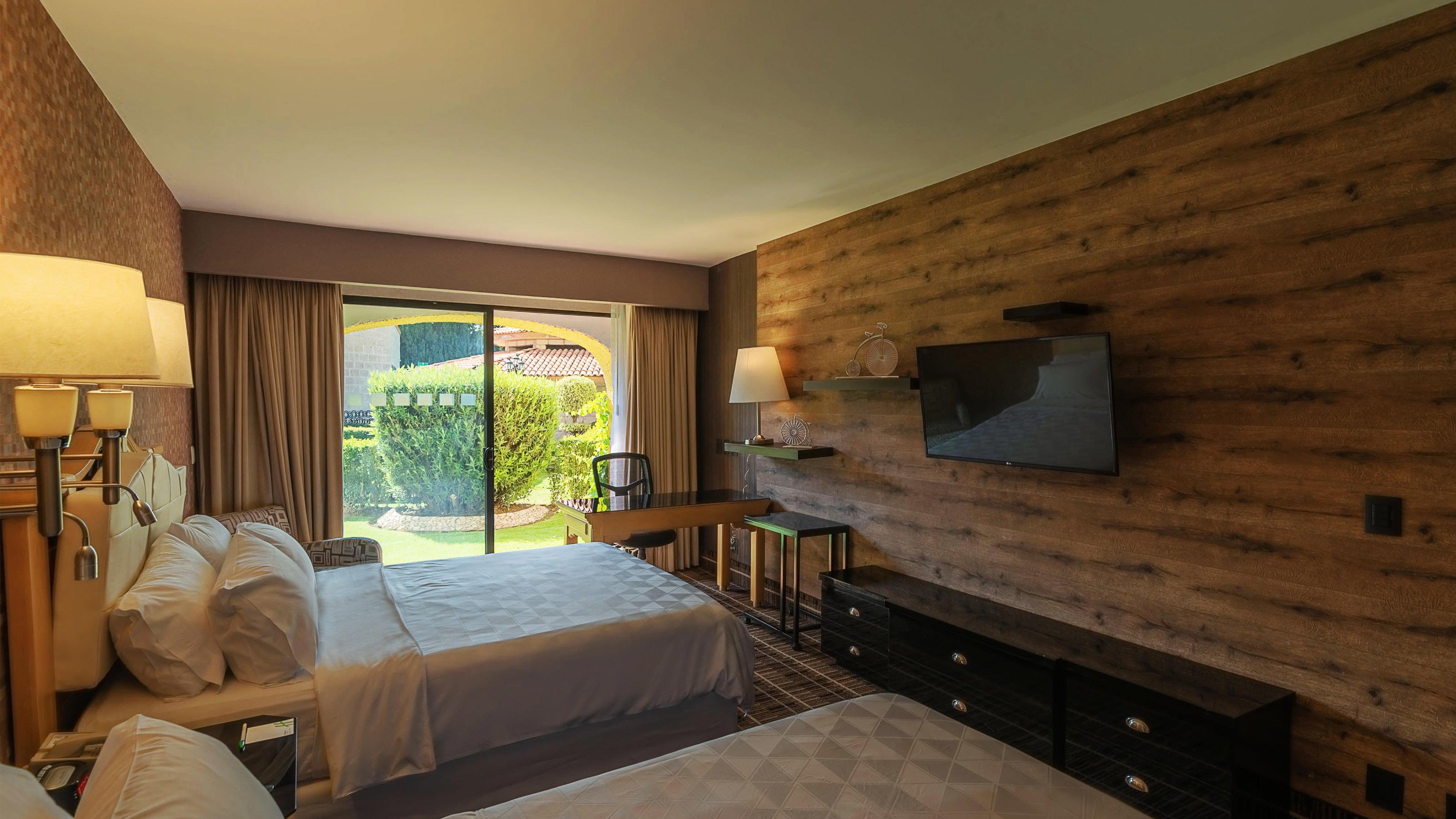 Double Two Queen Beds