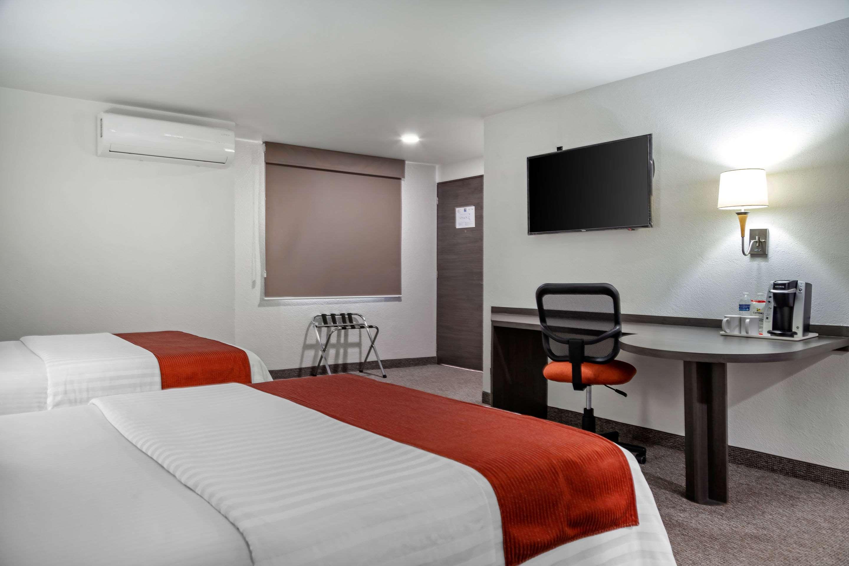 Suite Two Double Beds Non Smoking