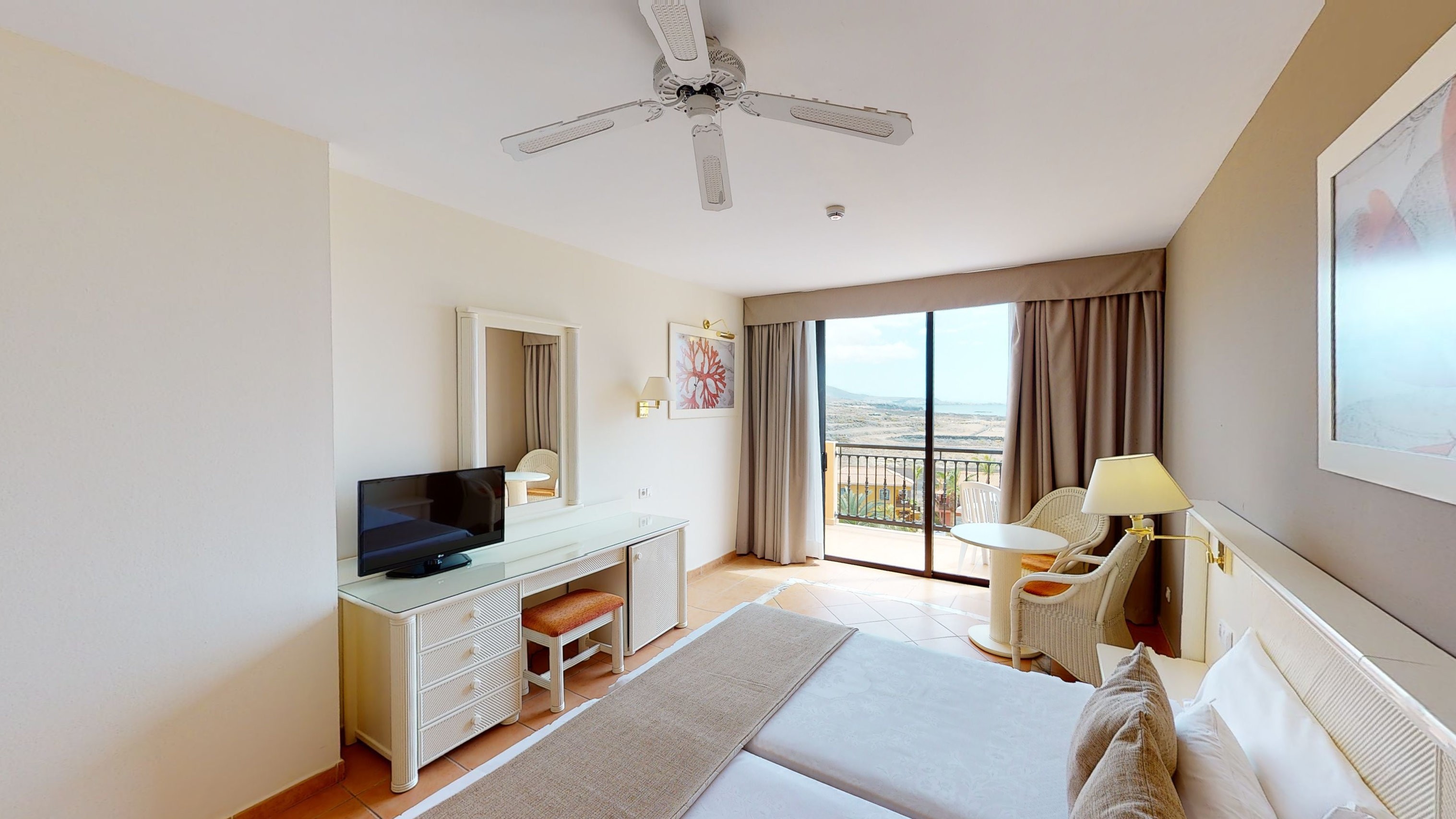 Double or Twin Side Sea View with Balcony