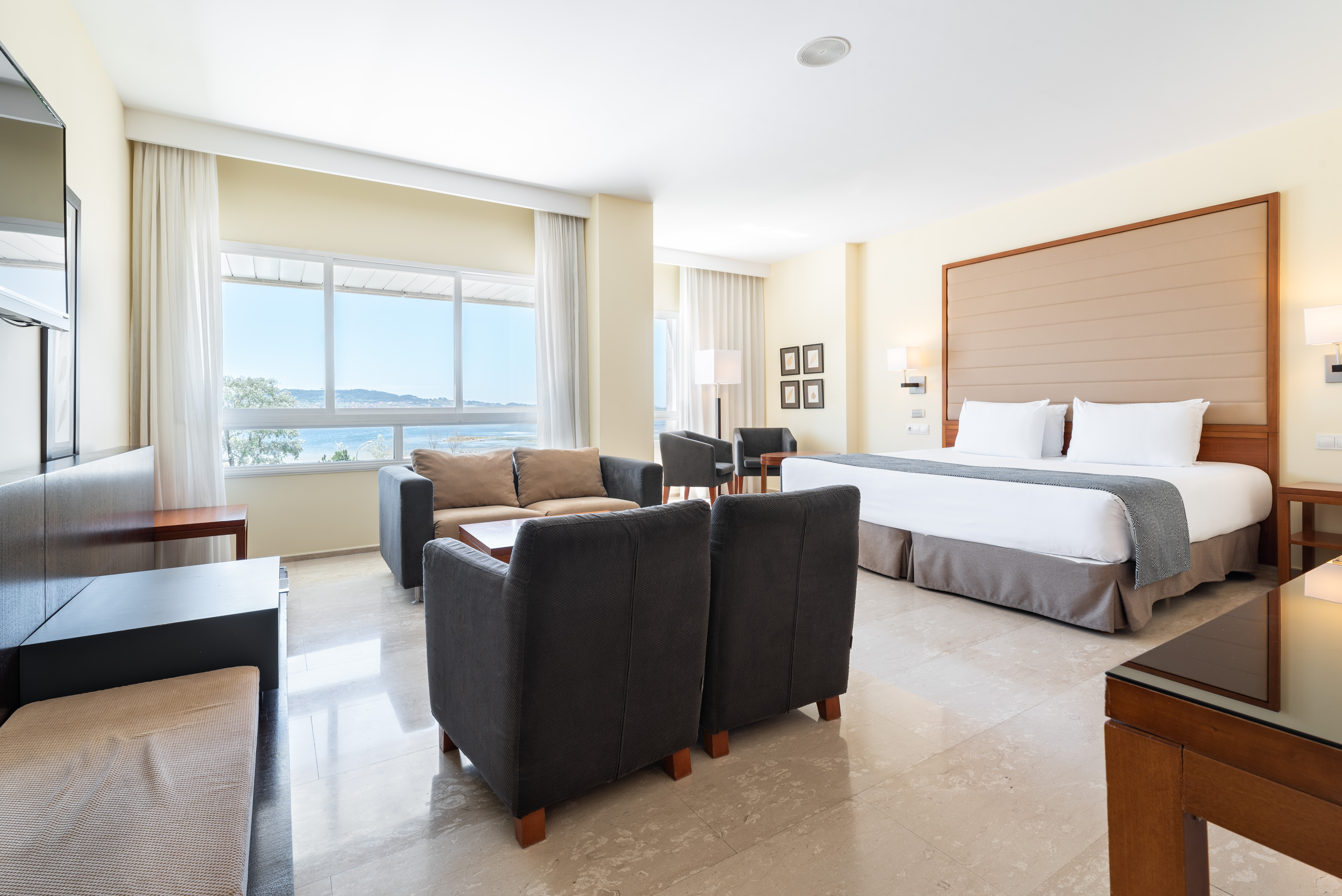 Junior Suite Capacity 1