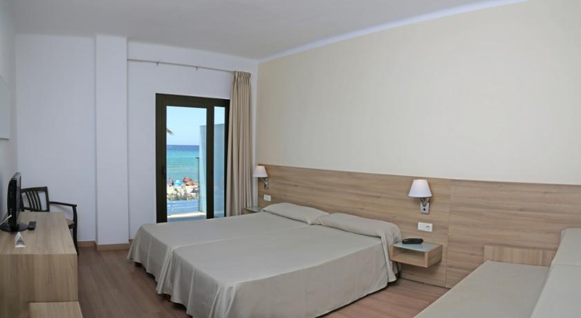 Double or Twin Sea View