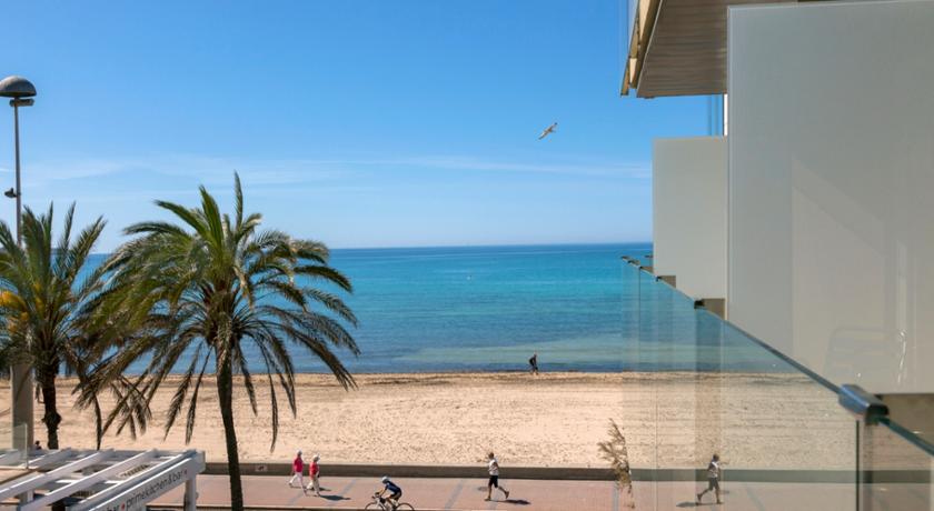 Double or Twin Side Sea View