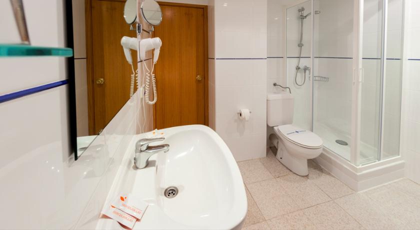 Double or Twin Side Sea View