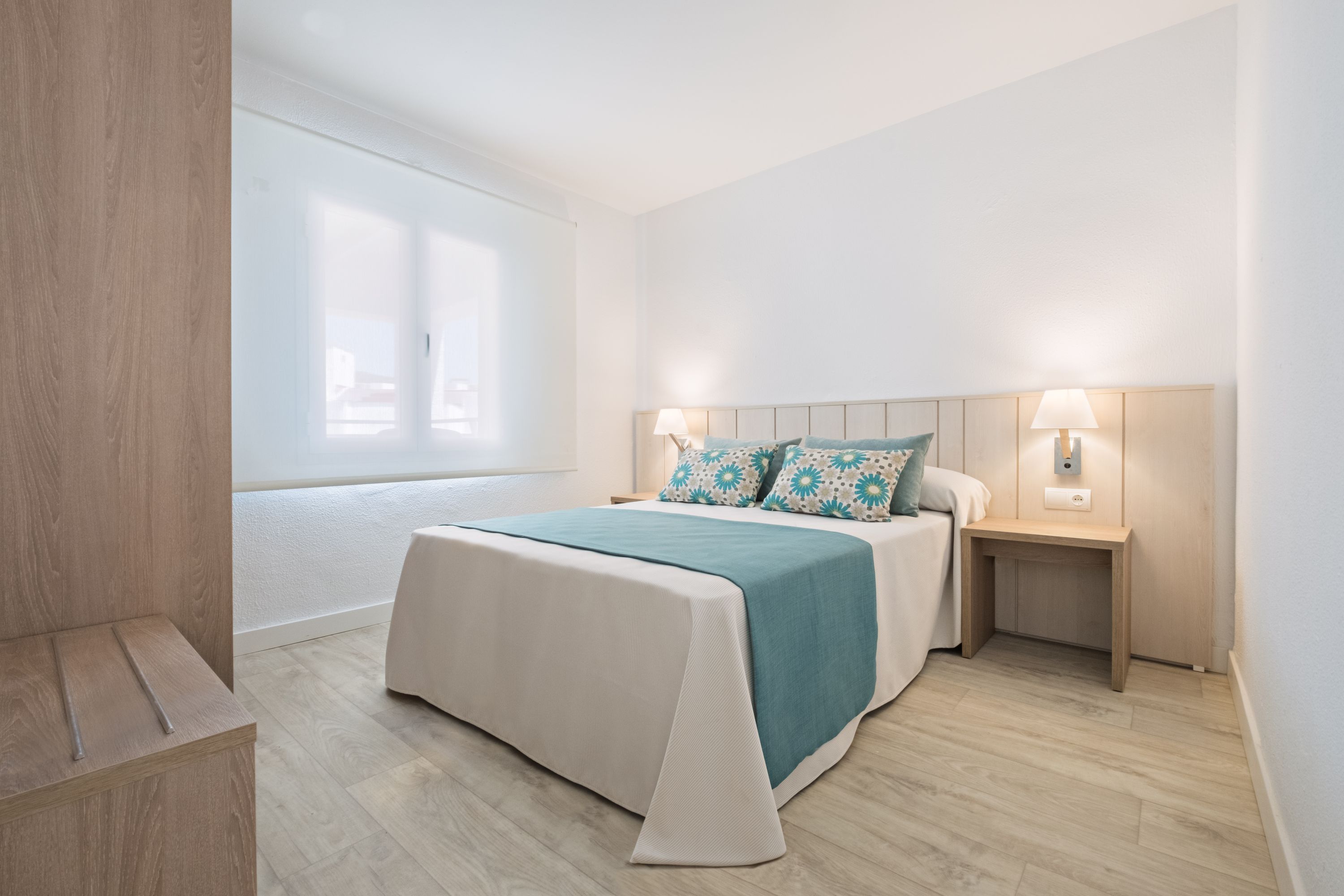 Double or Twin Standard