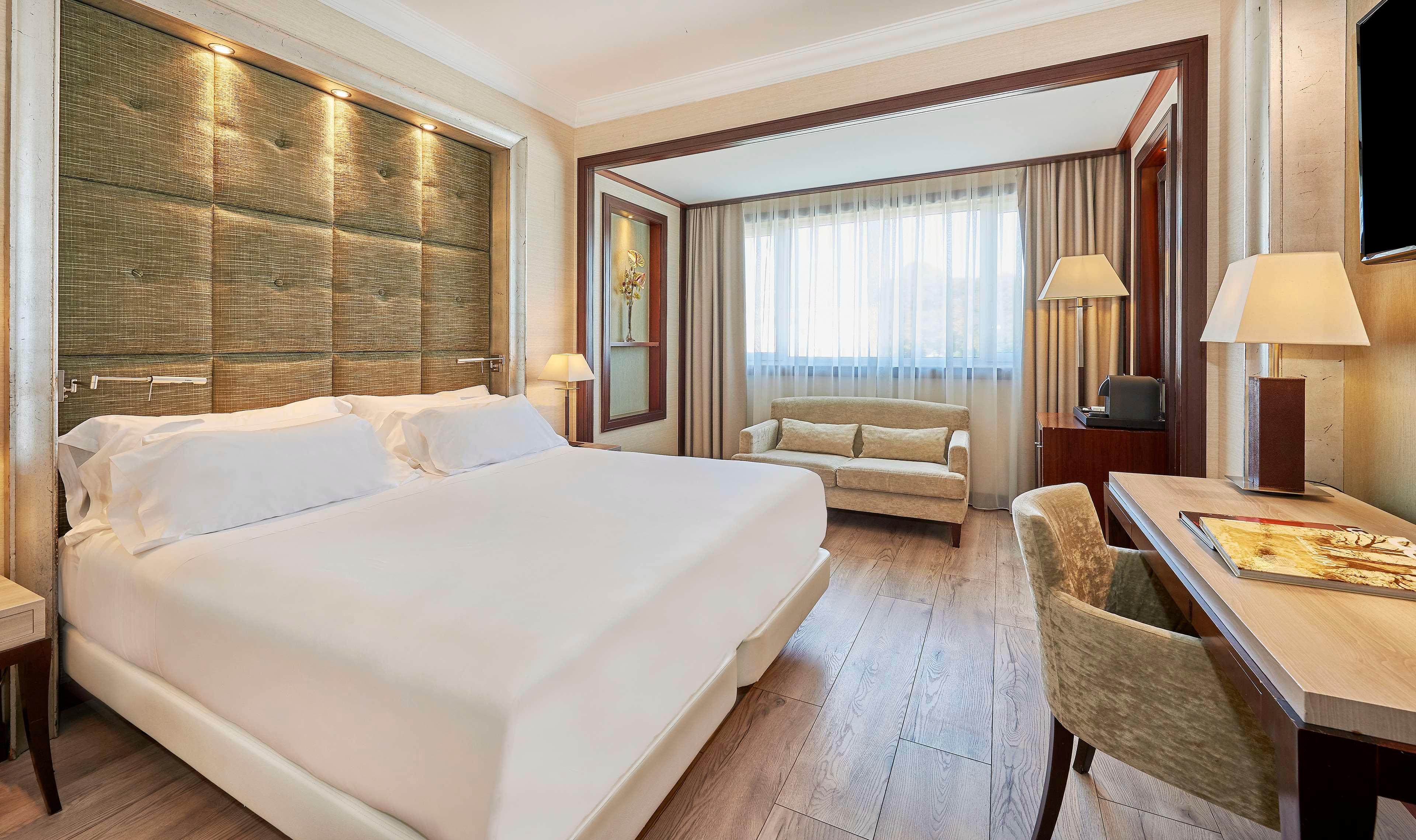 Double Superior with Views