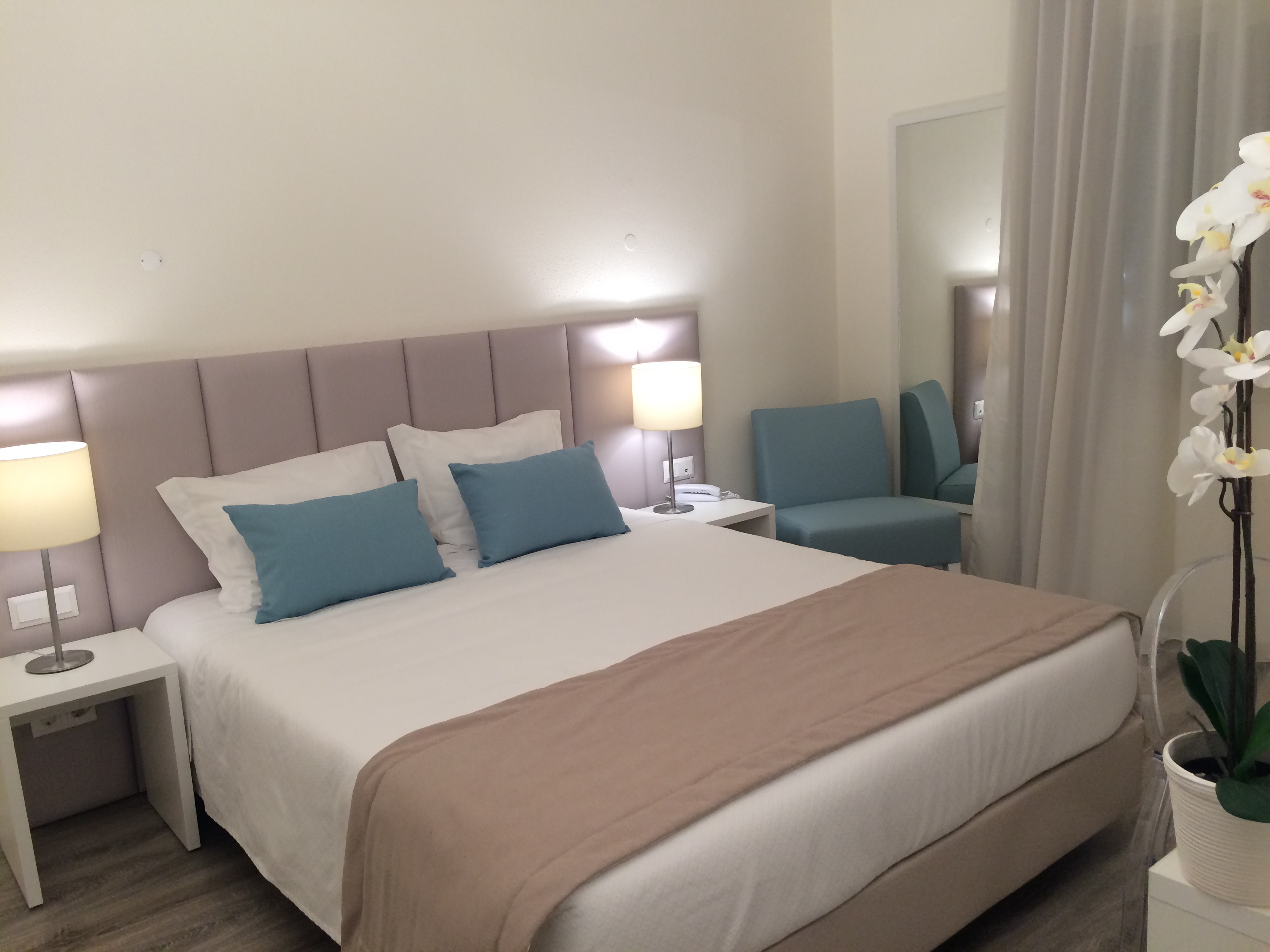 Double or Twin Standard