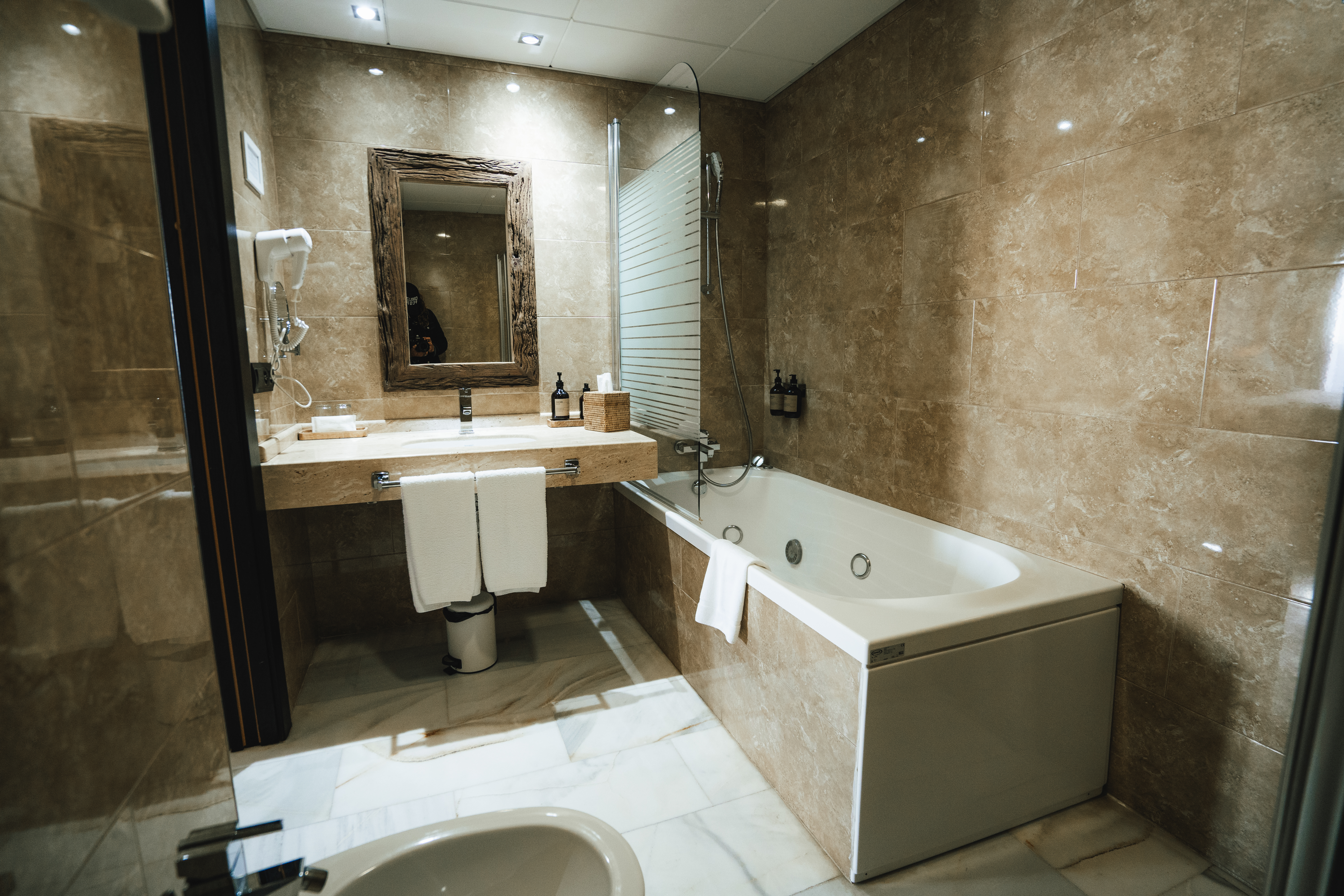 Double or Twin Standard