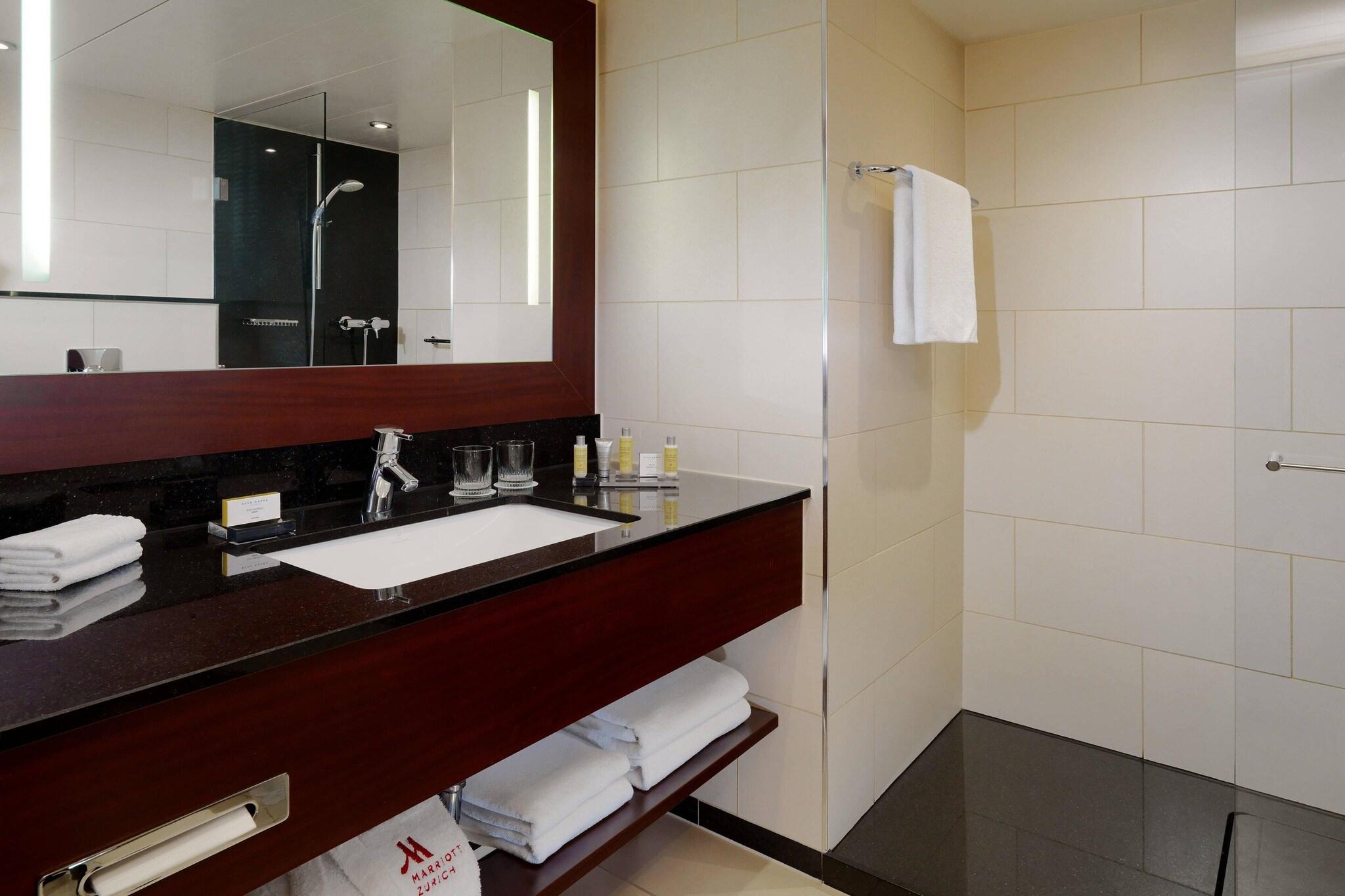 Junior Suite with Double Bed