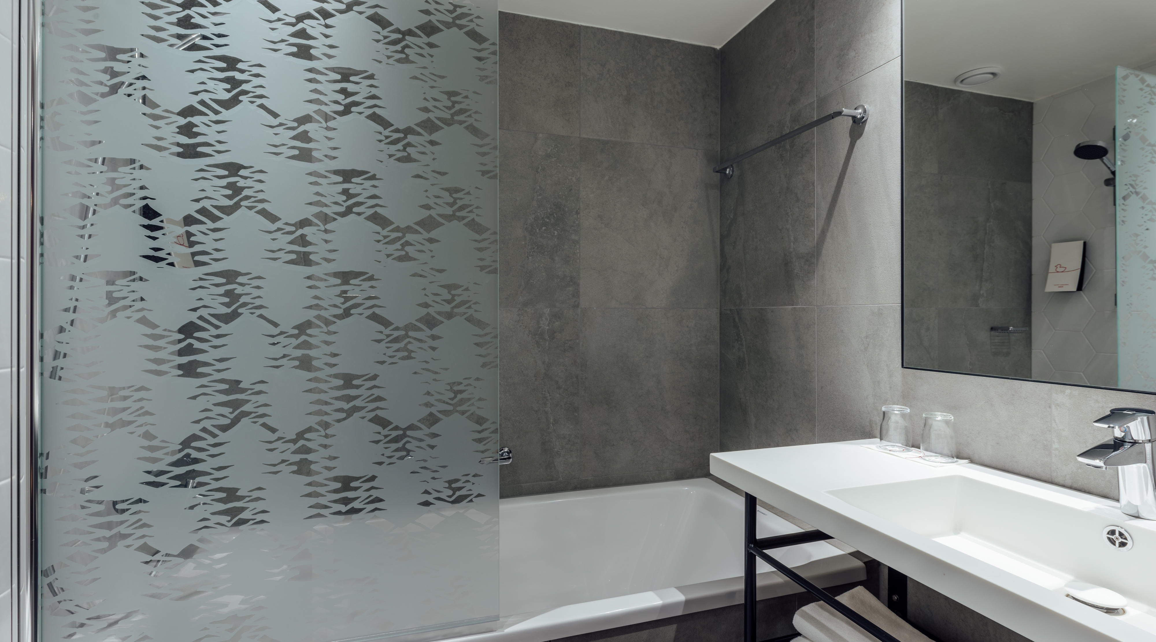 Double or Twin Standard