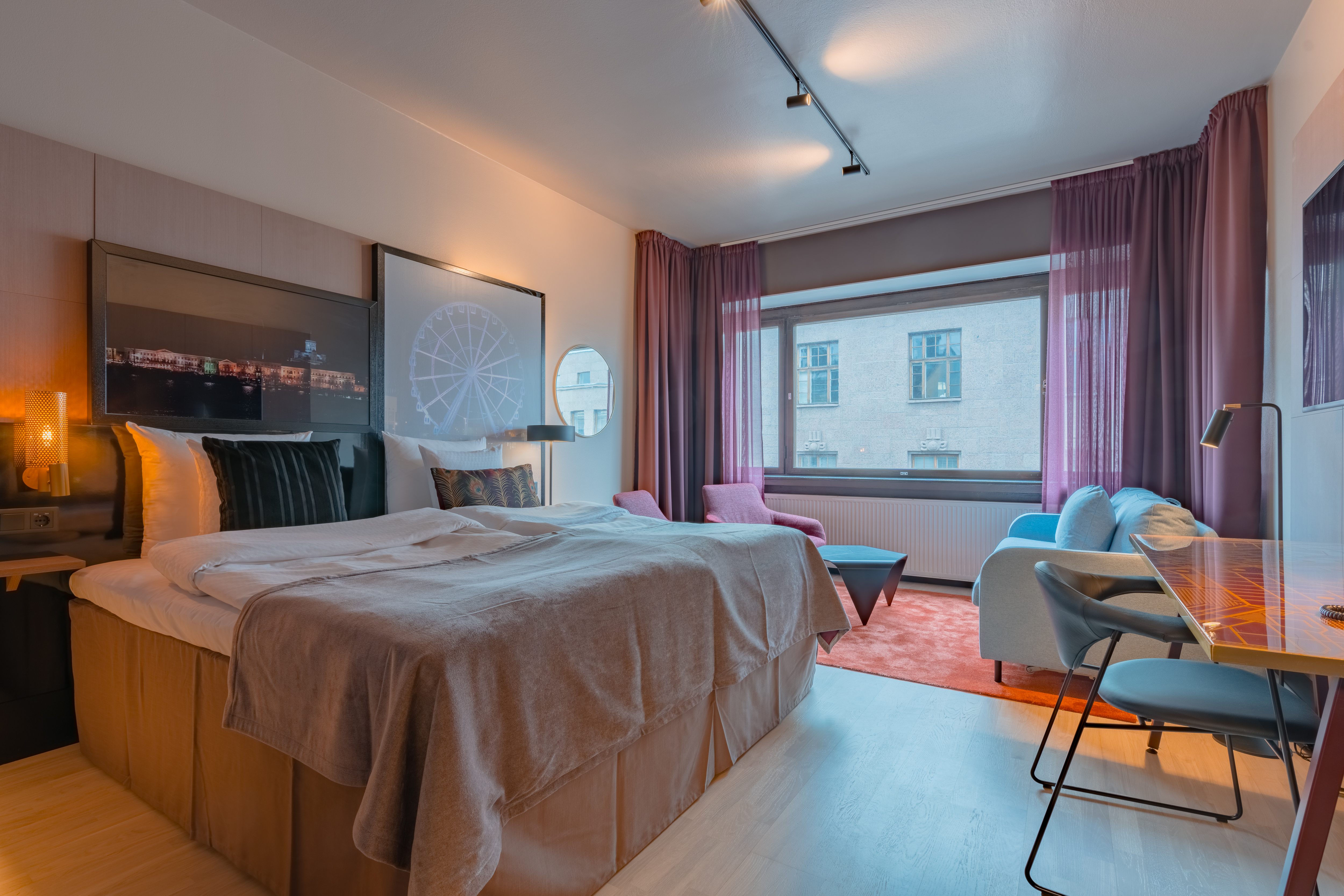 Double Superior King Bed