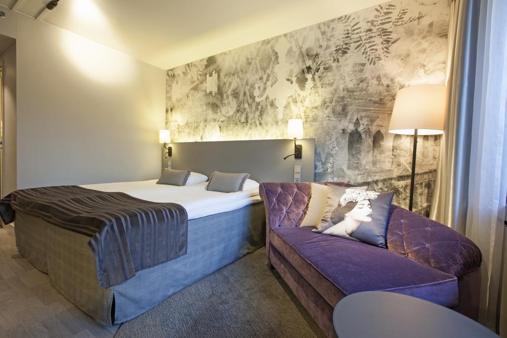 Family Room Standard