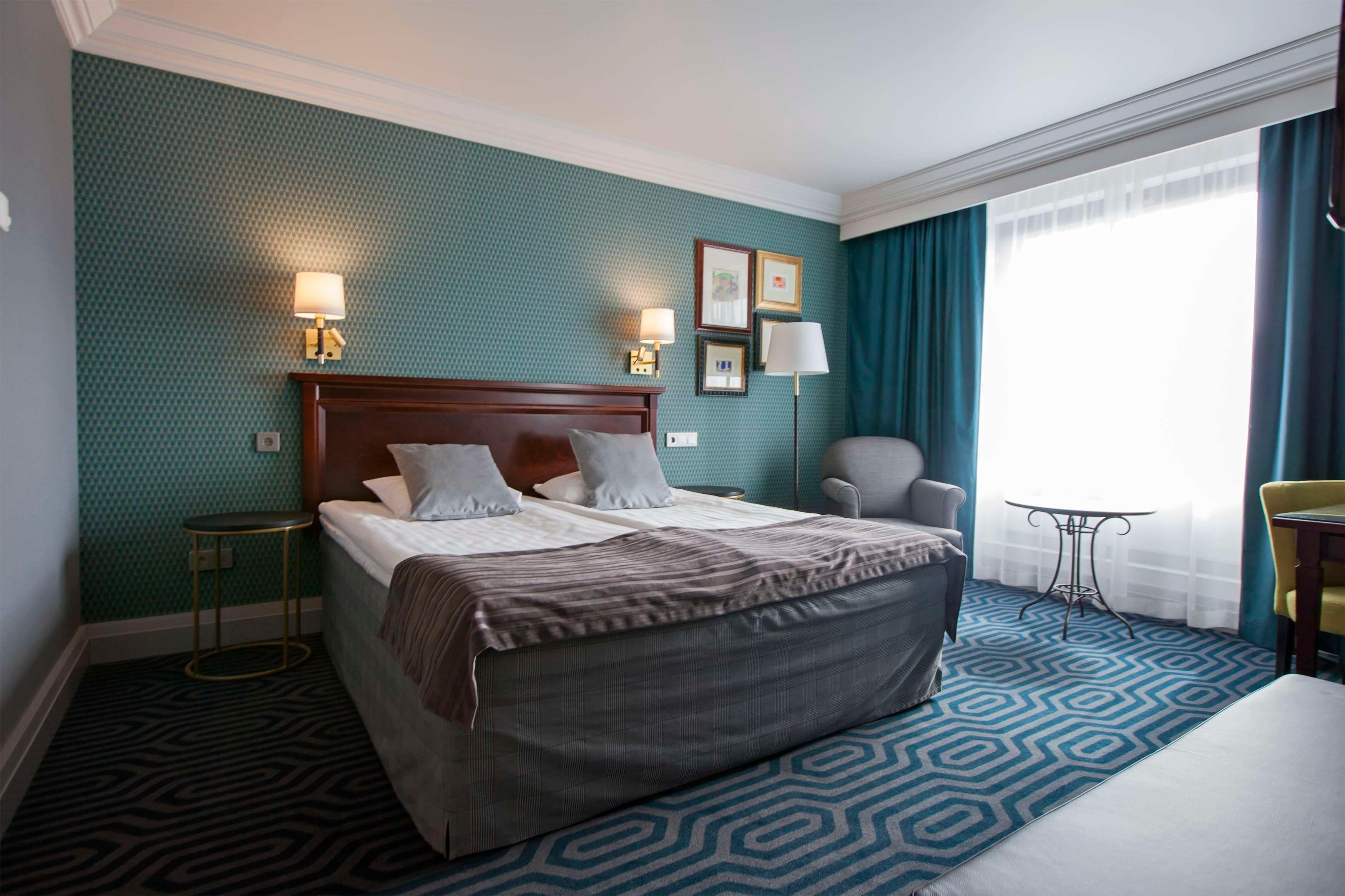 Double Superior King Bed