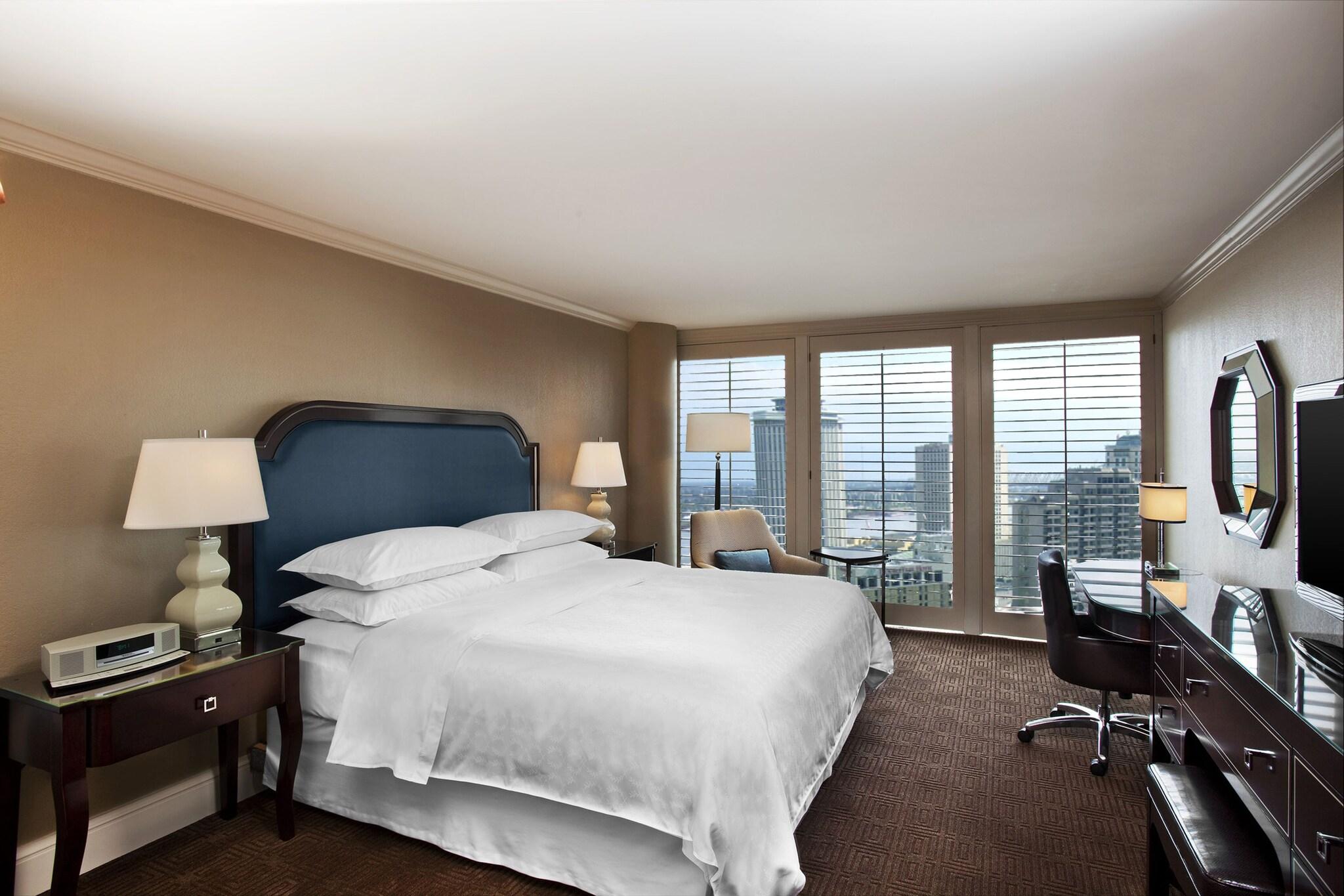 Double Club King Bed