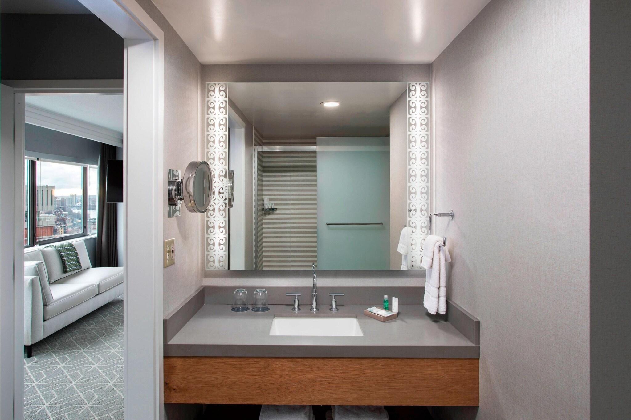 Suite Executive King Bed