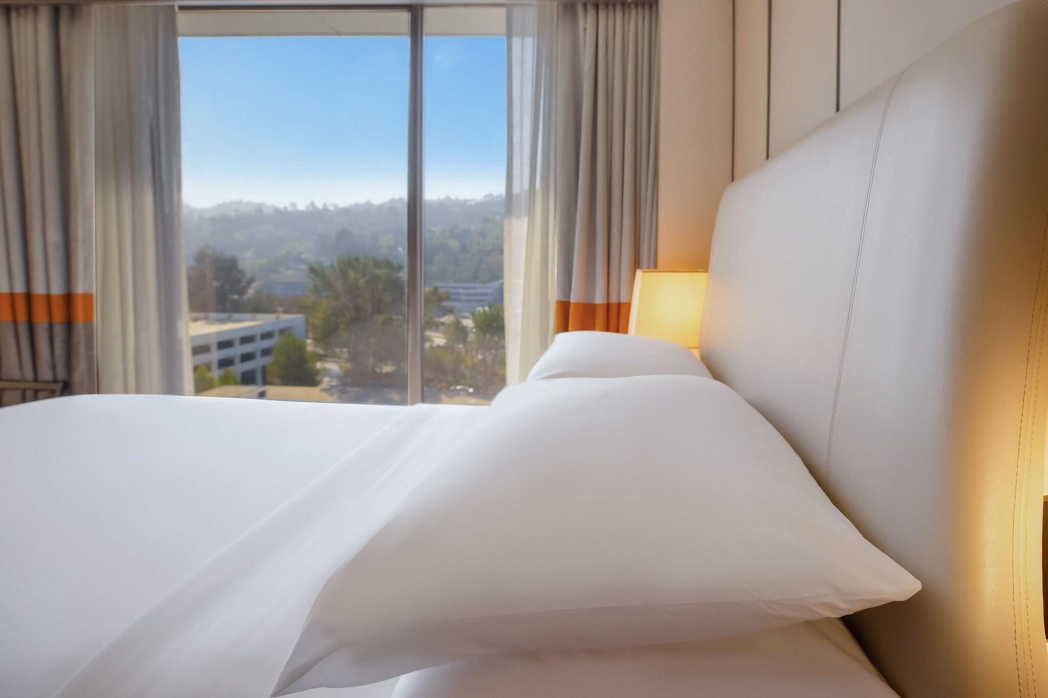 Quadruple Two Queen Beds