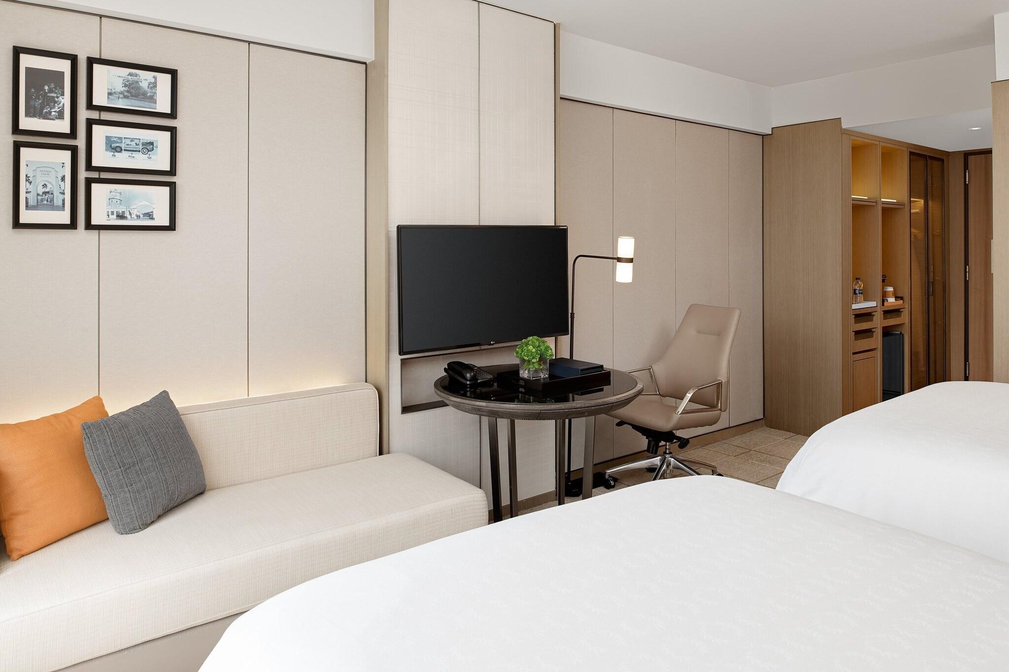 Quadruple Accessible Two Double Beds