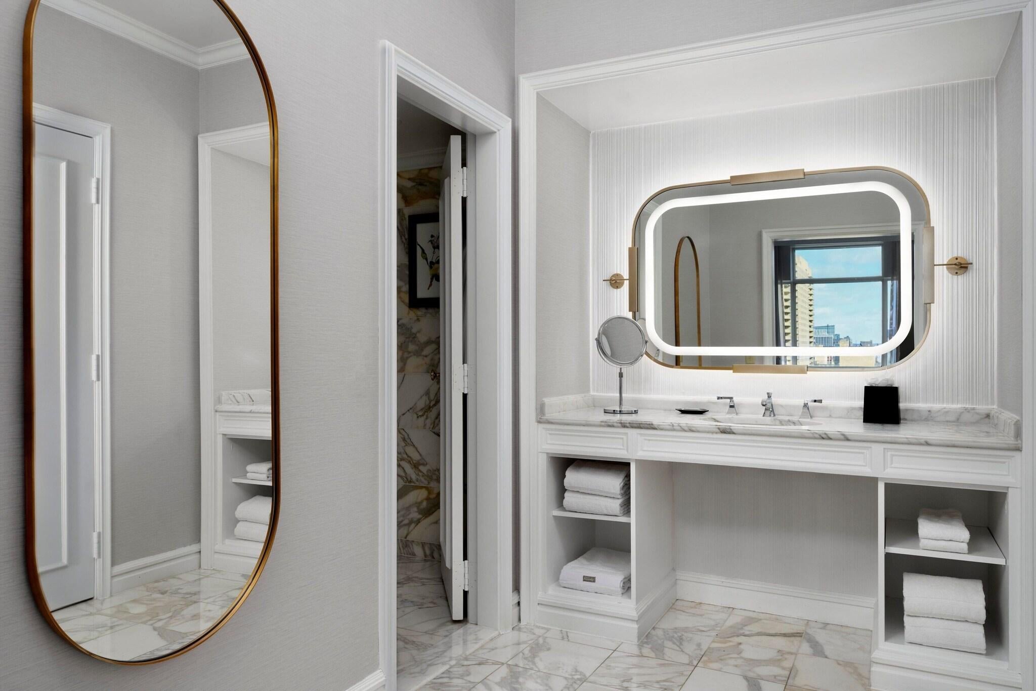 Suite Accessible Executive Room