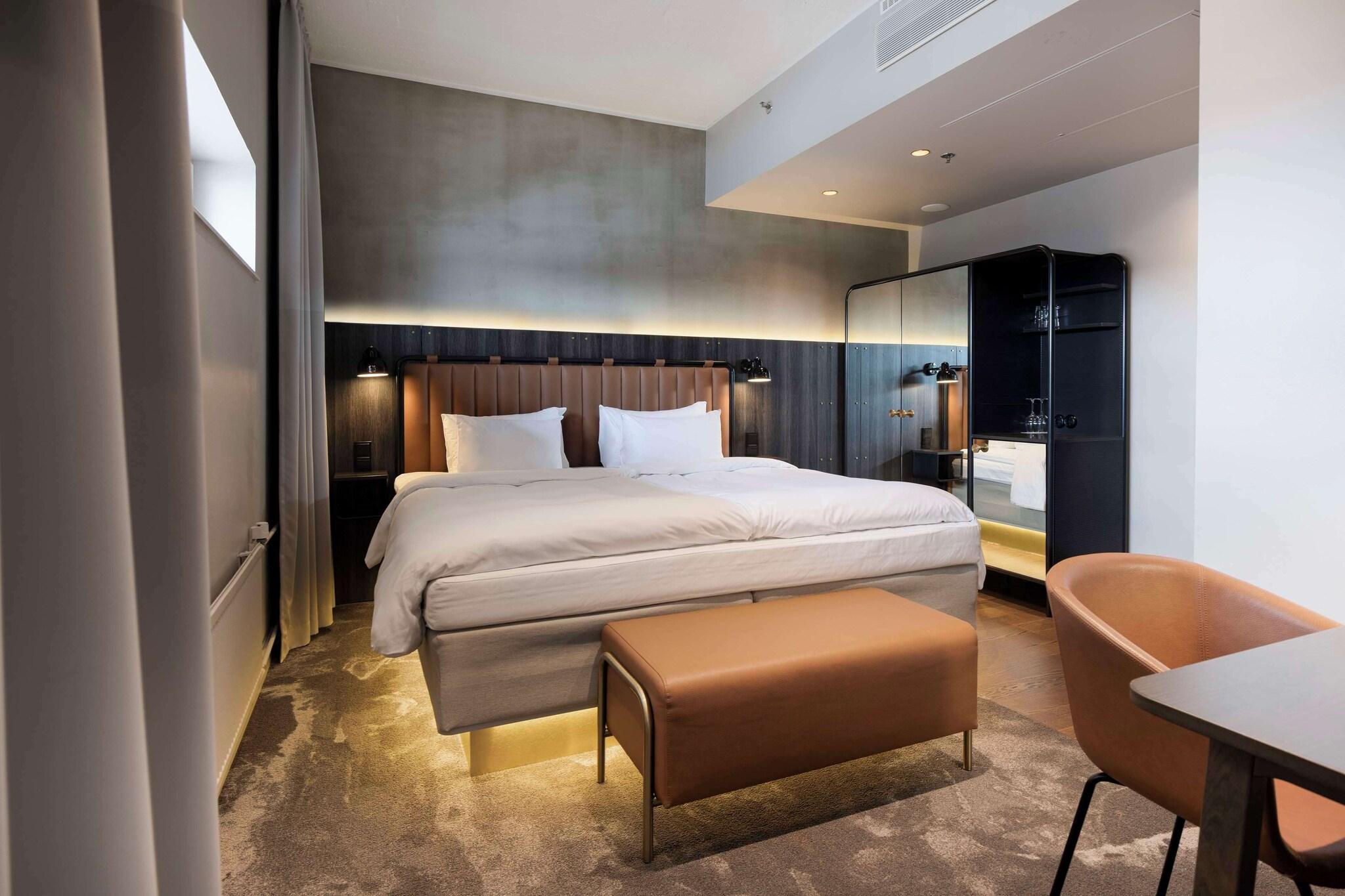 Double Premium King Bed