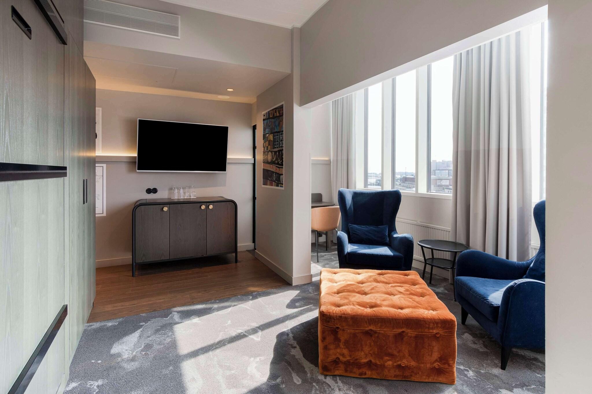 Double Premium King Bed