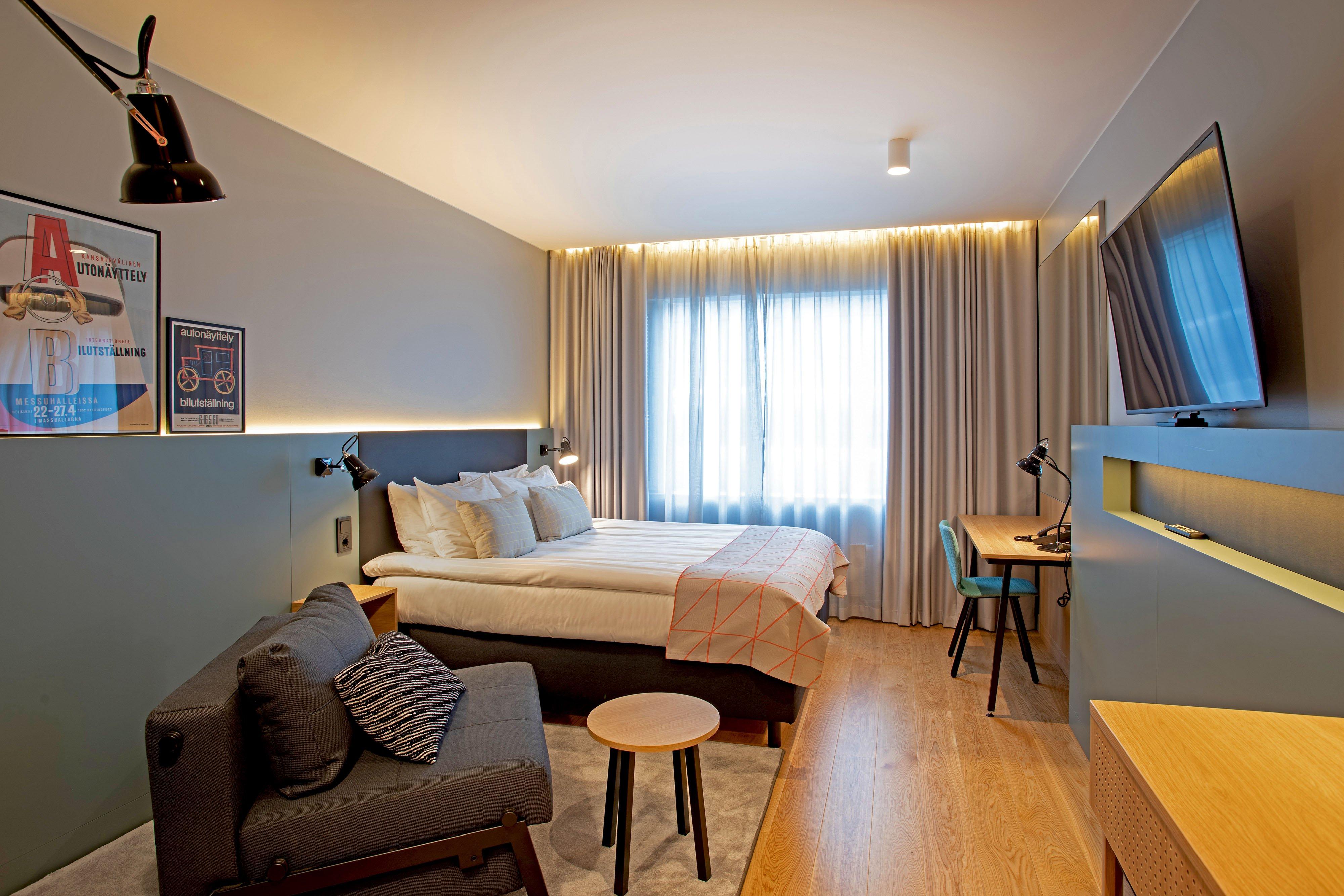 Double Queen Size Bed