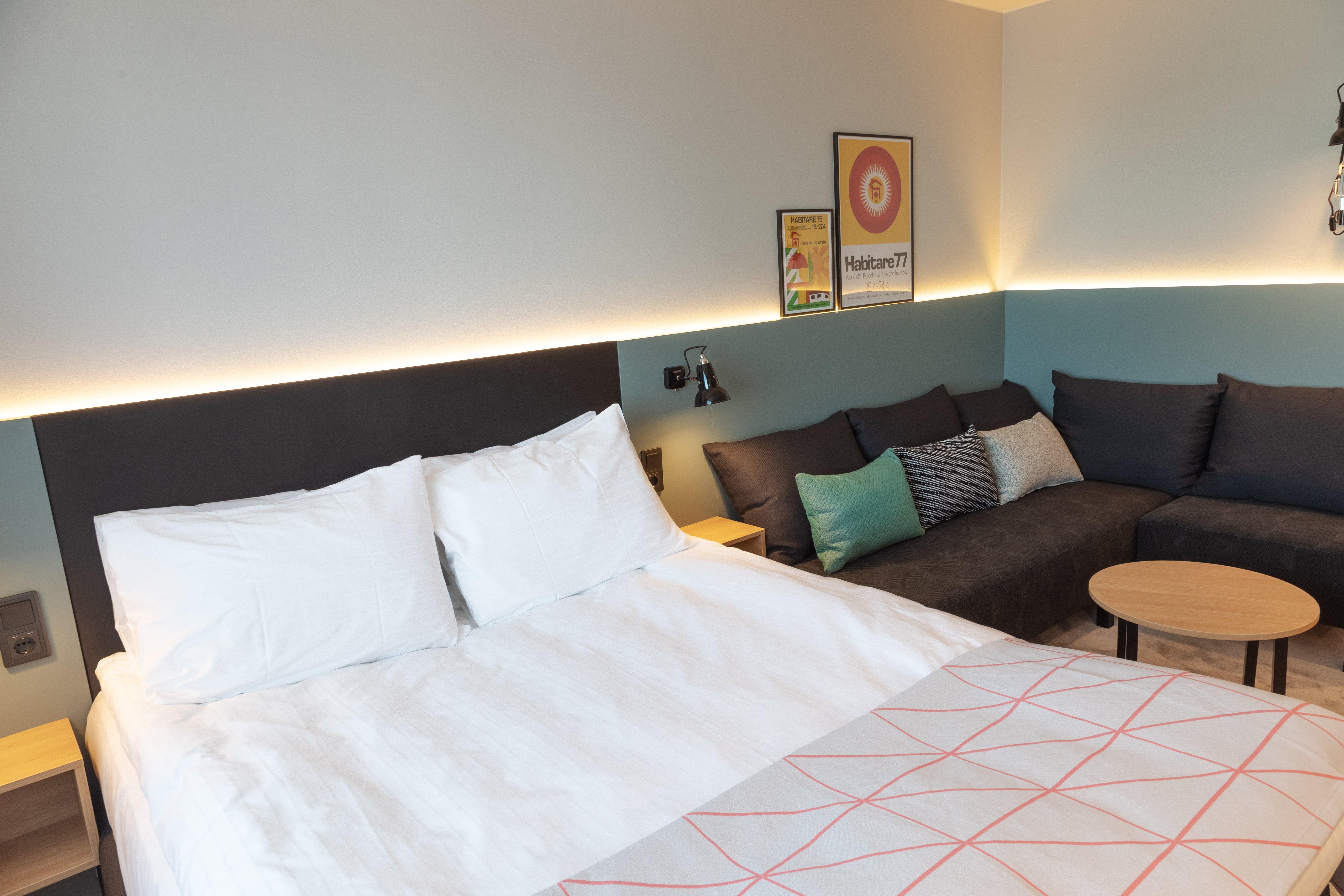 Double Queen Size Bed