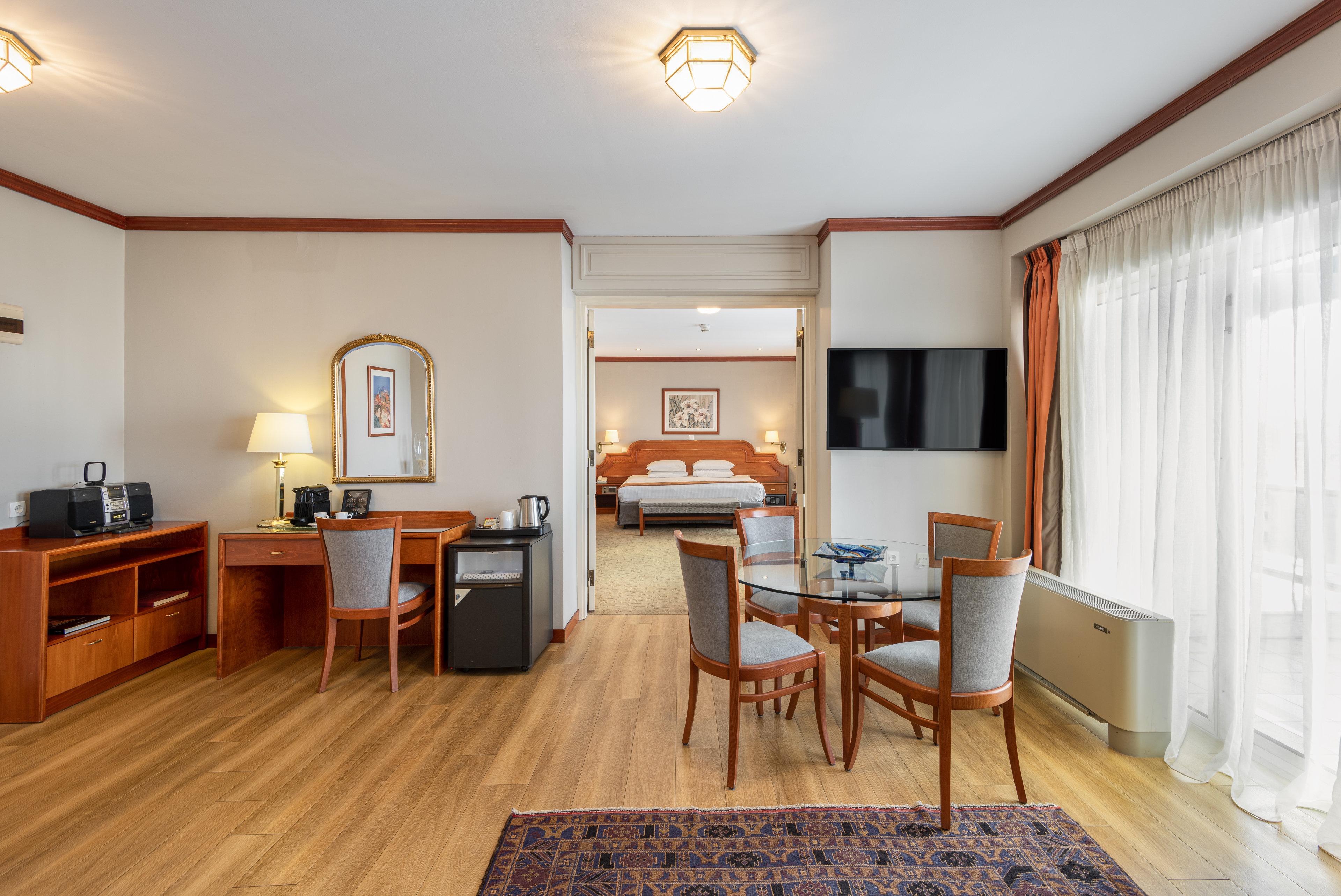 Suite King Bed One Bedroom 