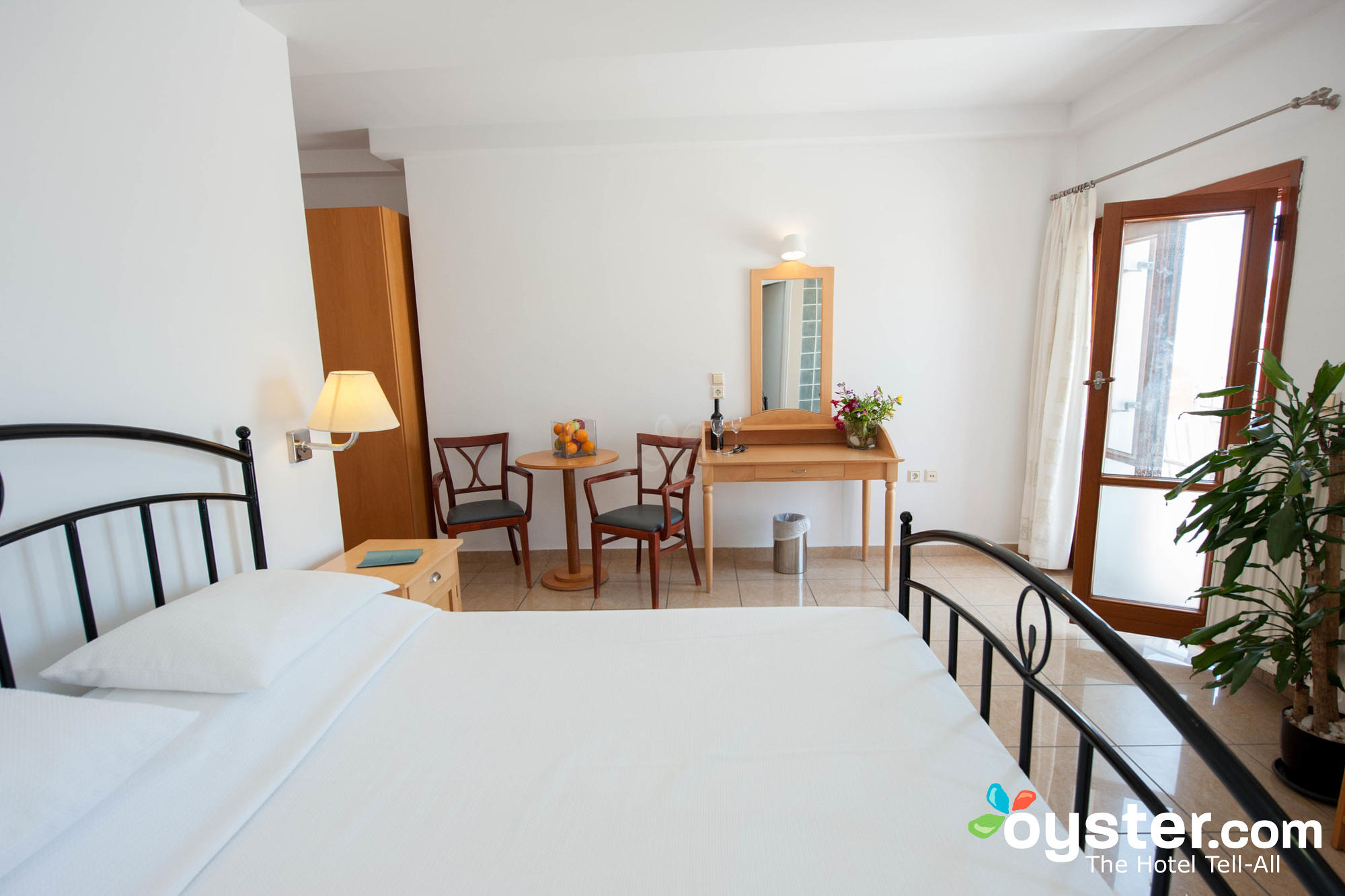 Double or Twin Standard