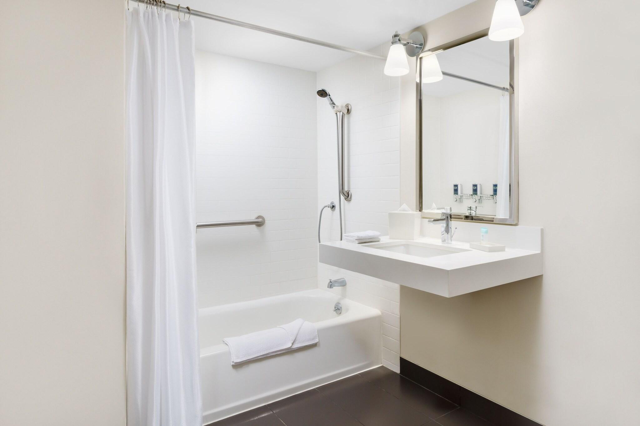 Double Accessible King Size Bed