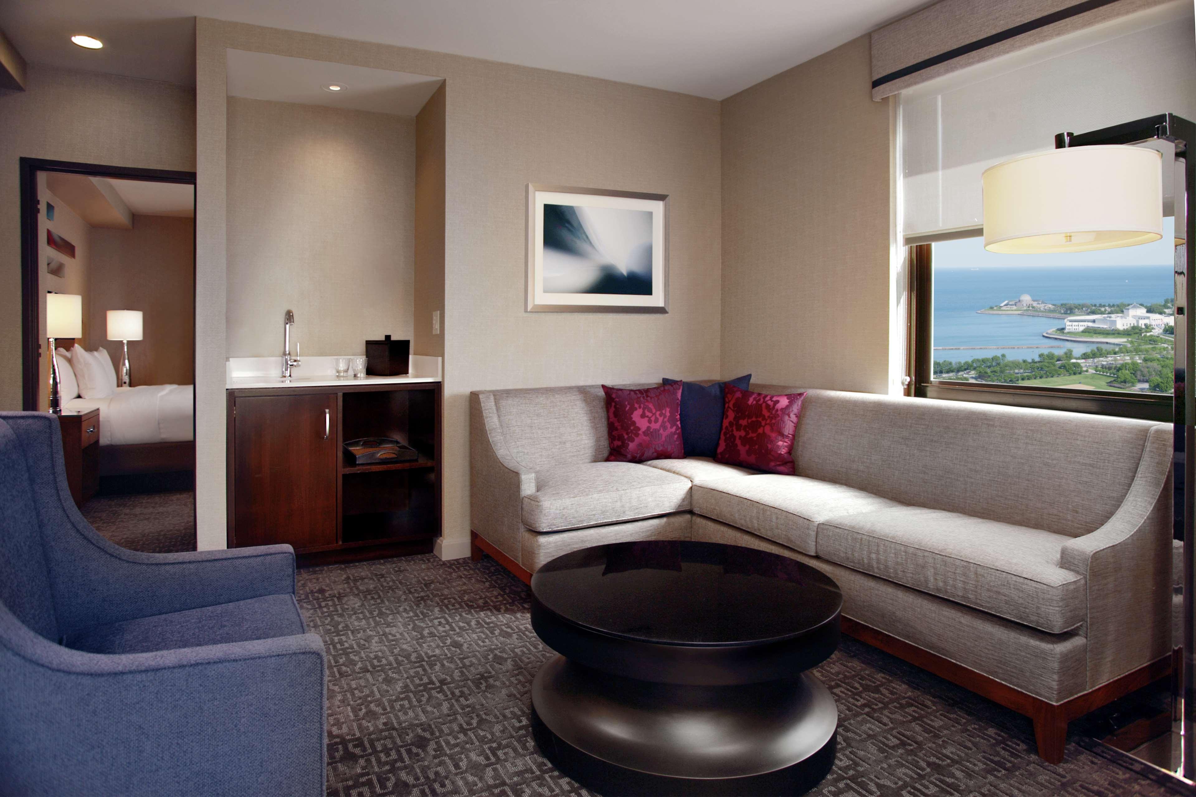 Junior Suite King Size Bed