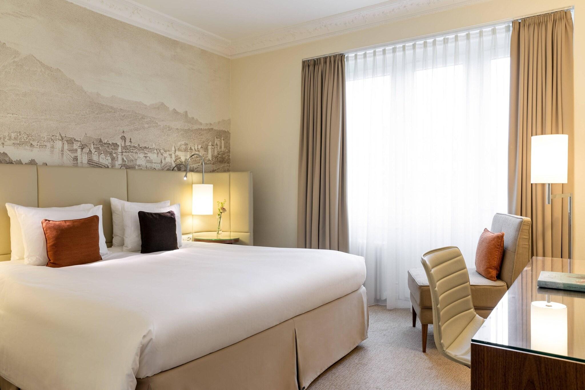 Double Superior King Bed