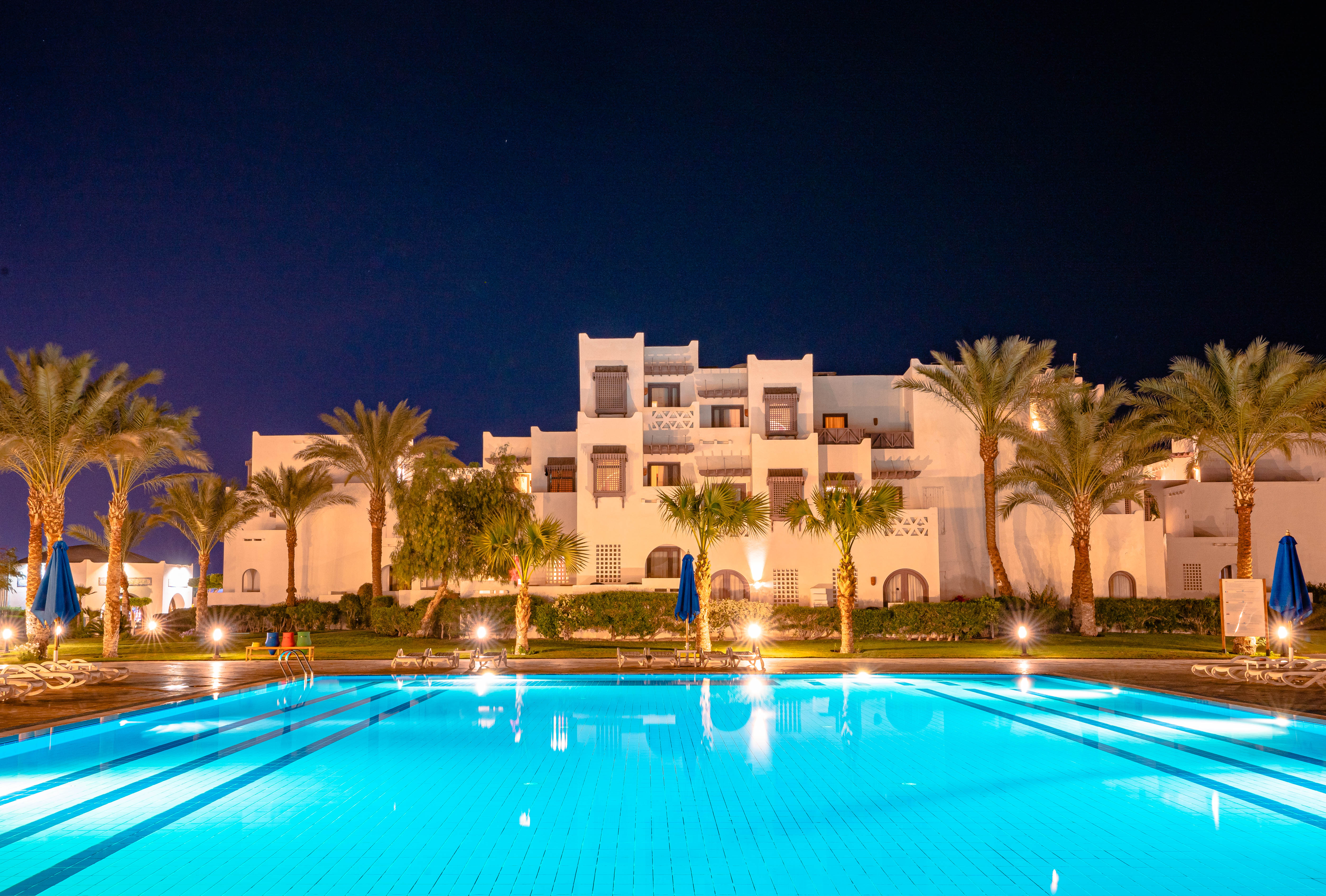 Twin Superior Pool View