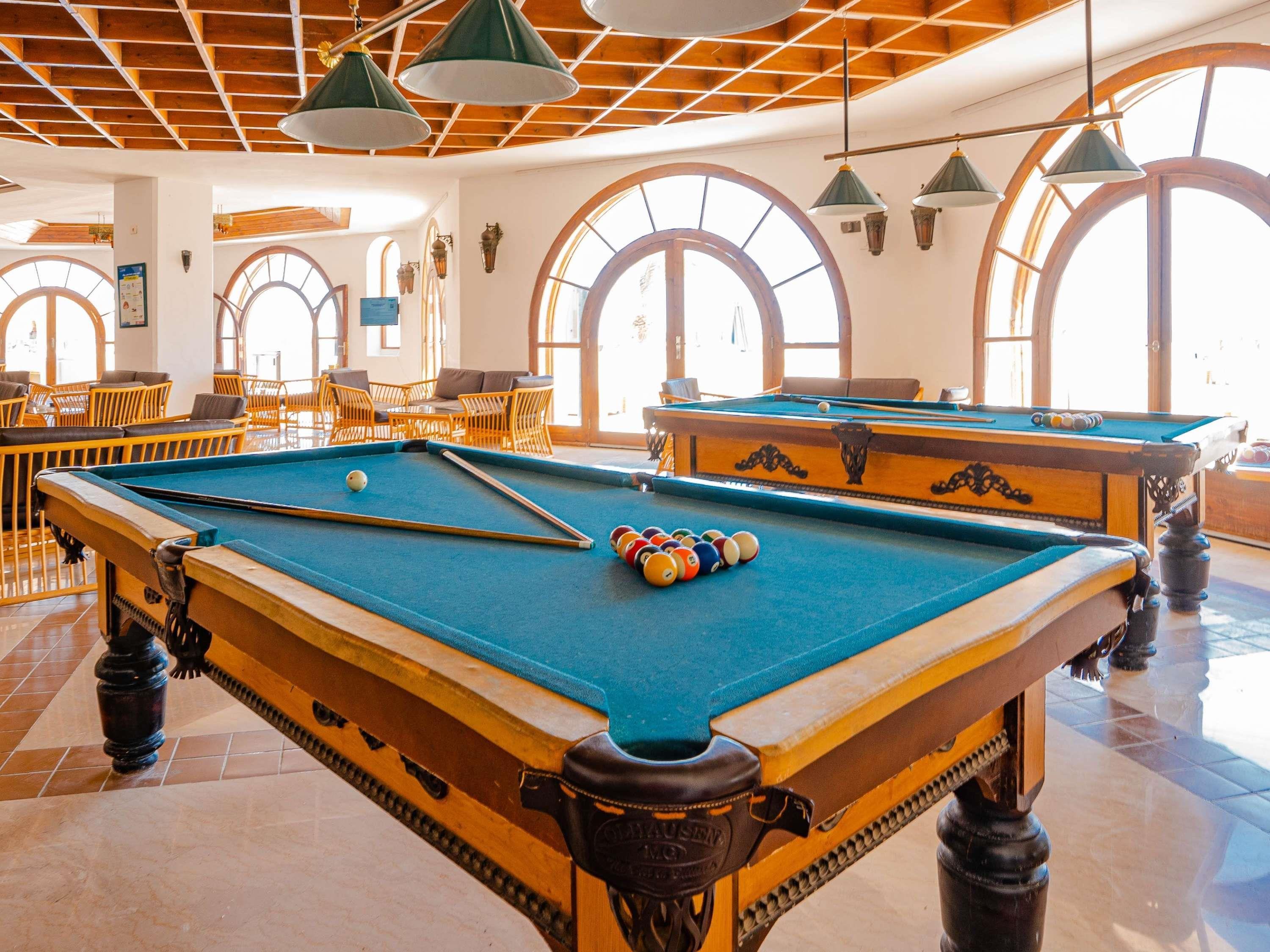 Double Pool View