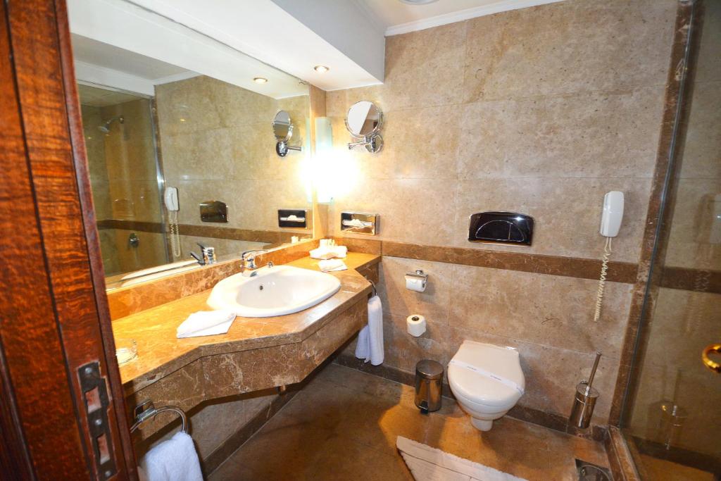 Double Superior River View