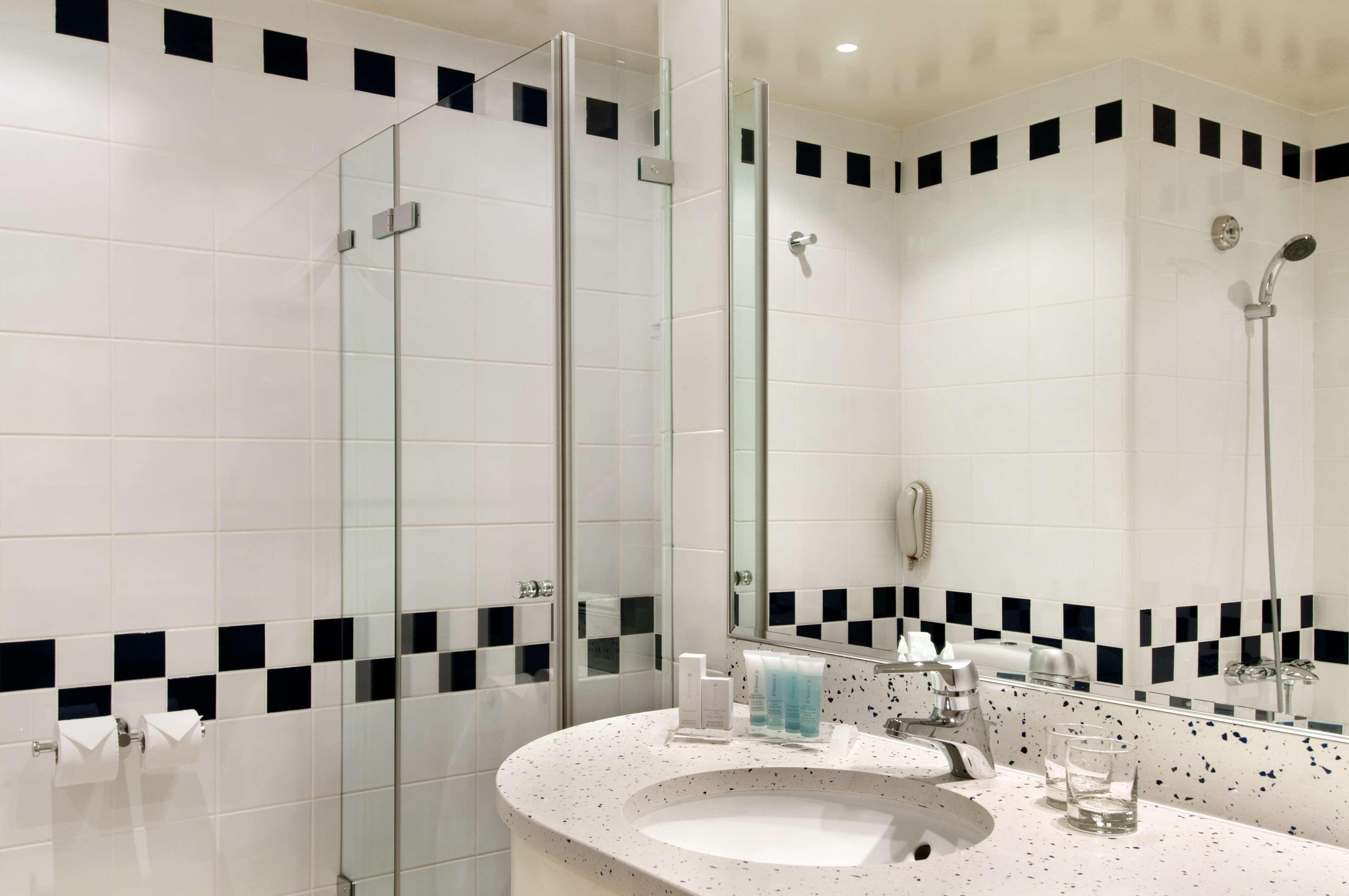 Family Room Connecting Room