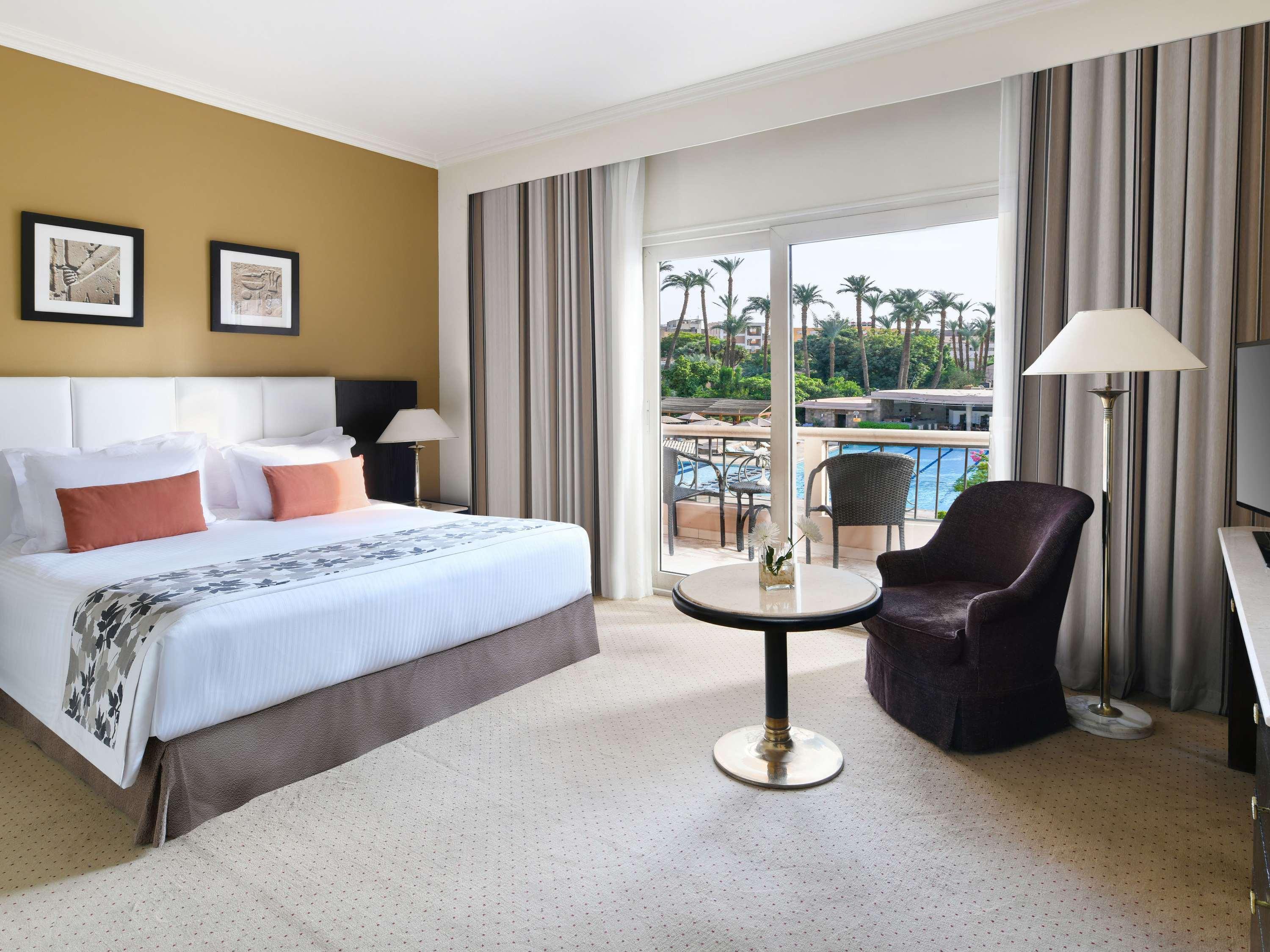 Suite Garden View with Balcony