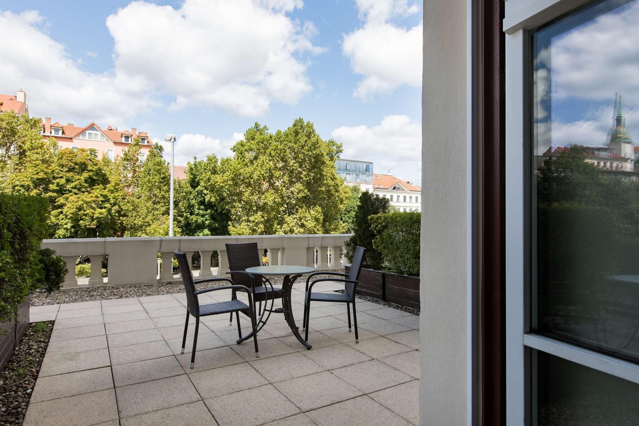 Double Premium with Views