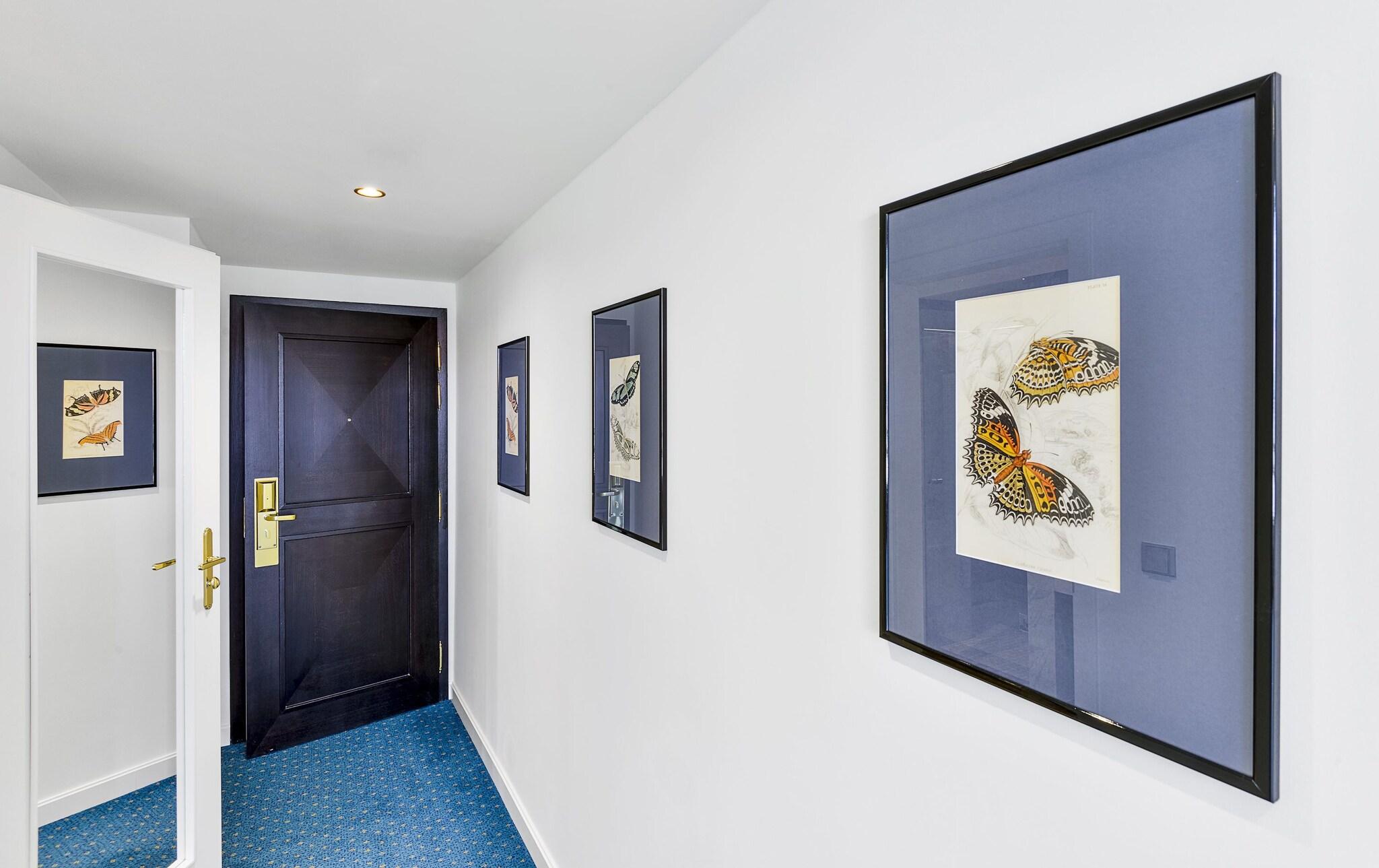 Suite Queen Size Bed