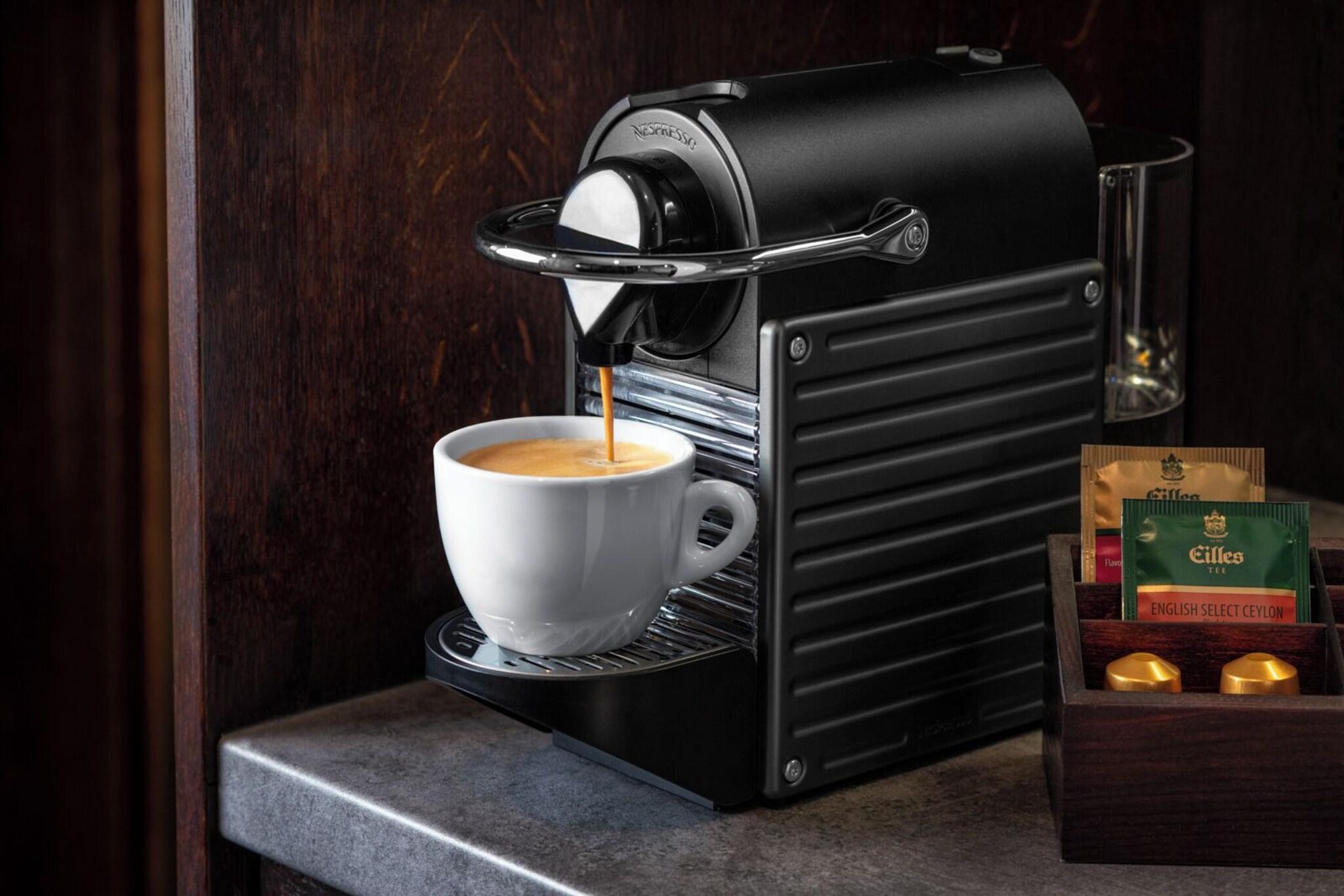 Suite Queen Size Bed