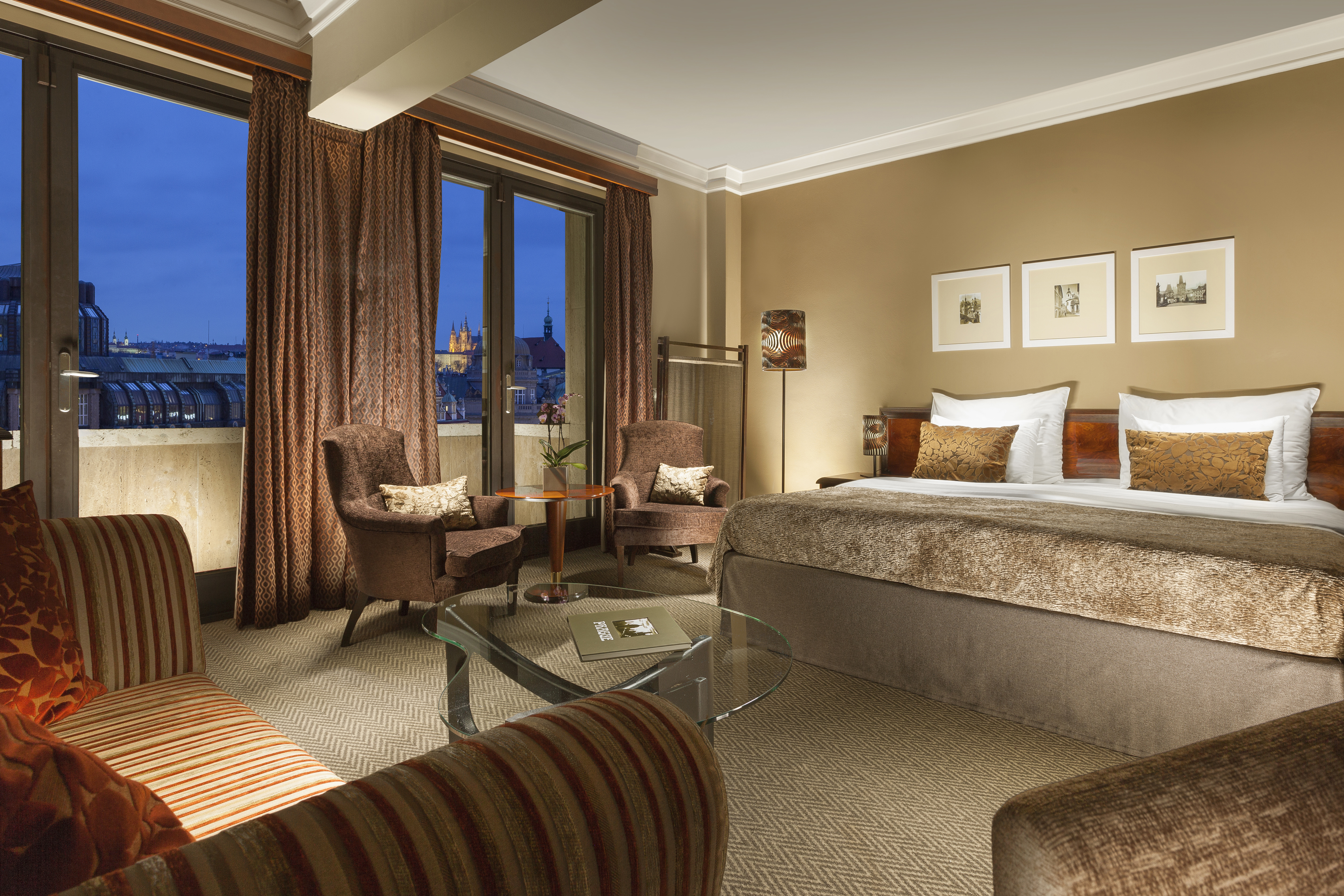 Double or Twin Deluxe