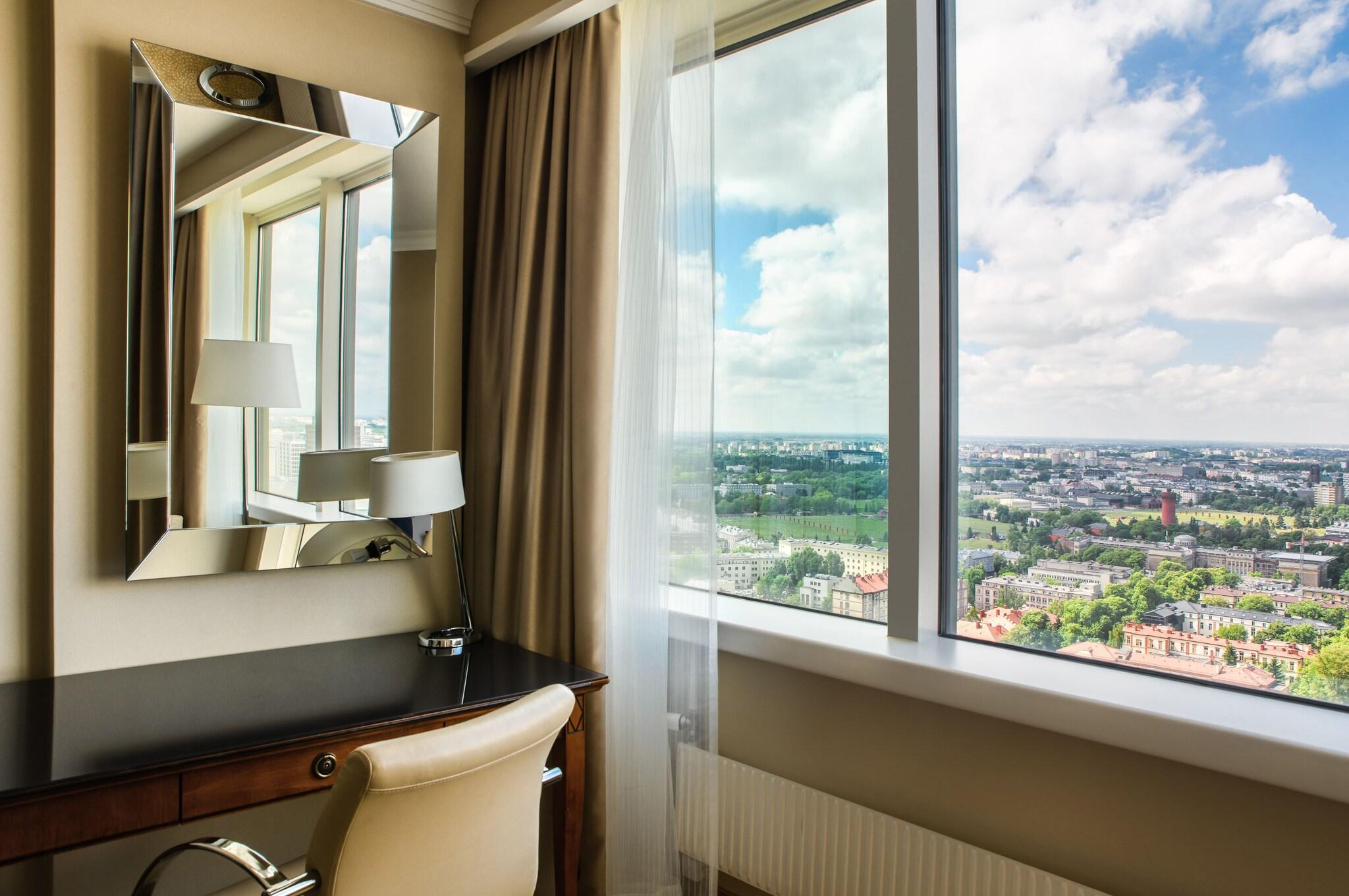 Junior Suite King Size Bed