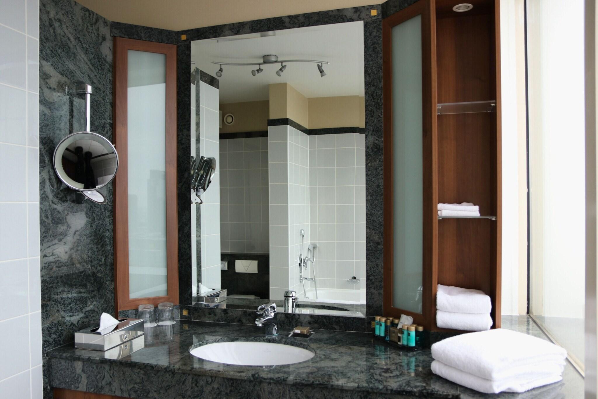 Junior Suite King Size Bed